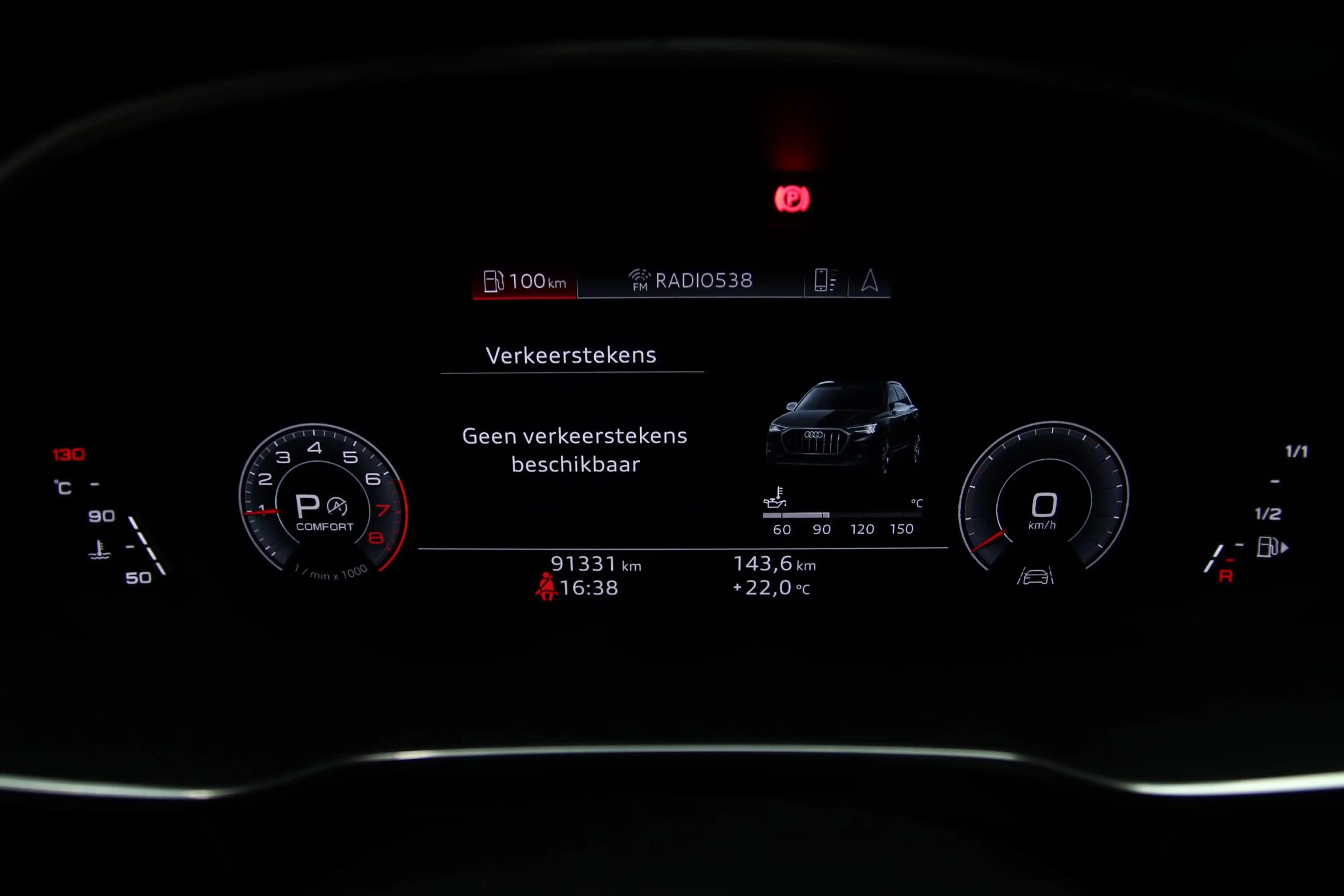 Audi Q3 35 TFSI 3x S-line VIRTUAL-CAMERA-TREKHAAK-LED-20'' — photo 11