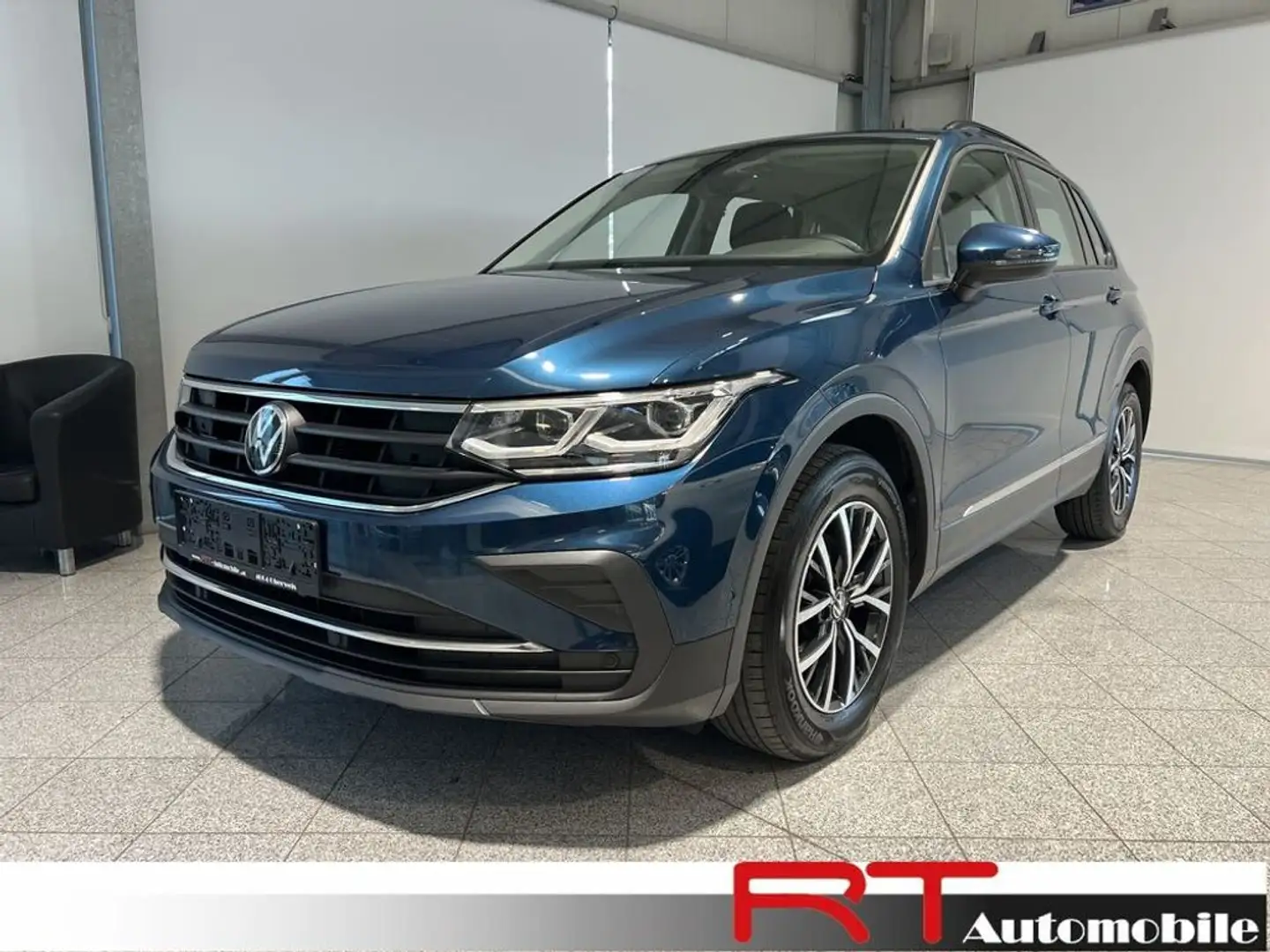 Volkswagen Tiguan Life 2.0 TDi Blau - 1