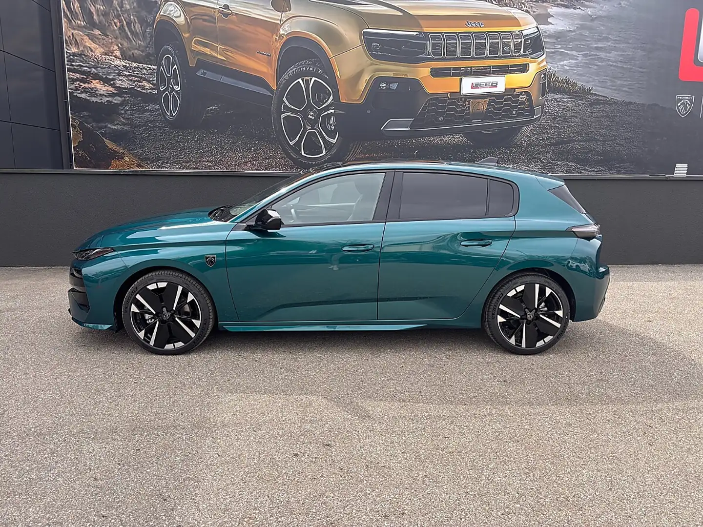 Peugeot 308 Hybrid 145 e-DSC6 GT inkl. Sensation Pack & 360... Blau - 2