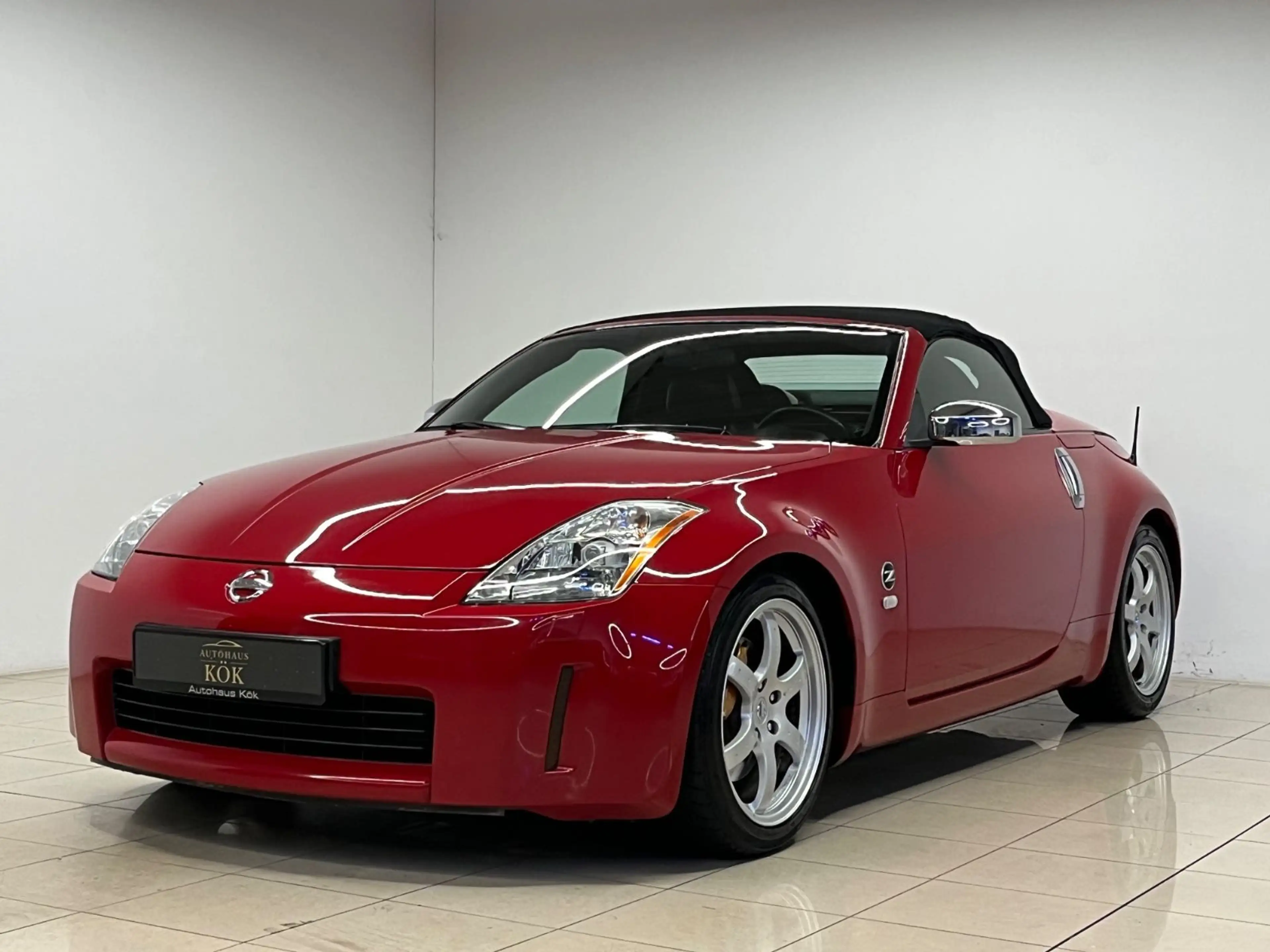Nissan 350Z ROADSTER Sportsitze Serviceheft Unfallfrei — photo 2