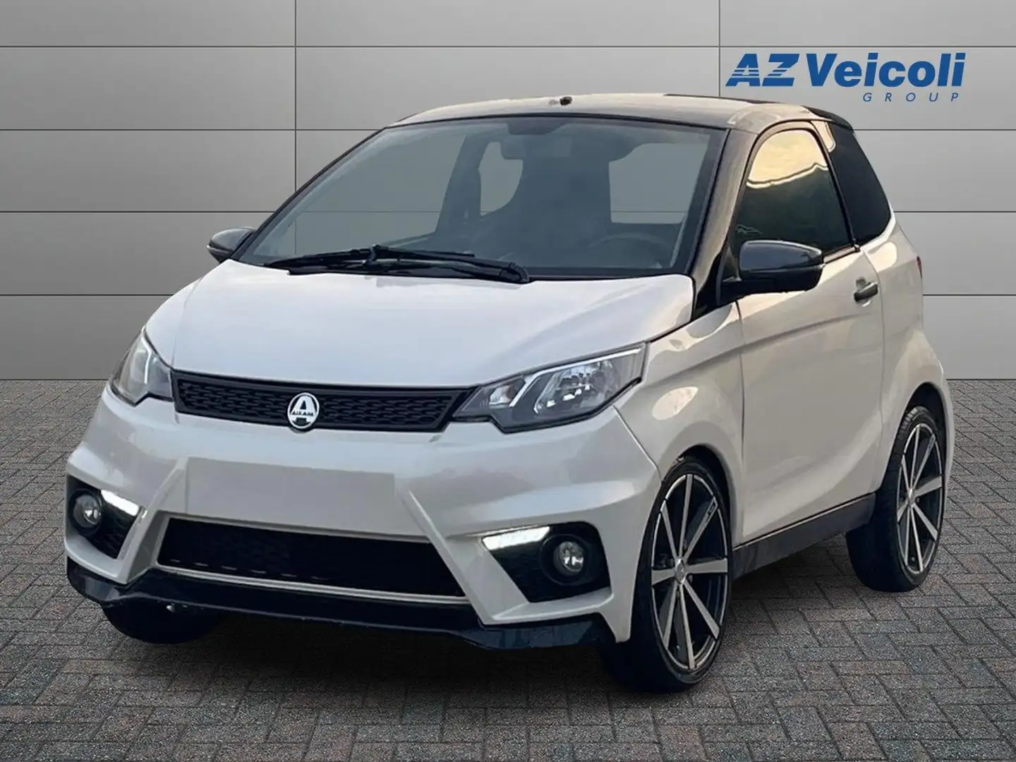 Aixam GTO Білий - 1