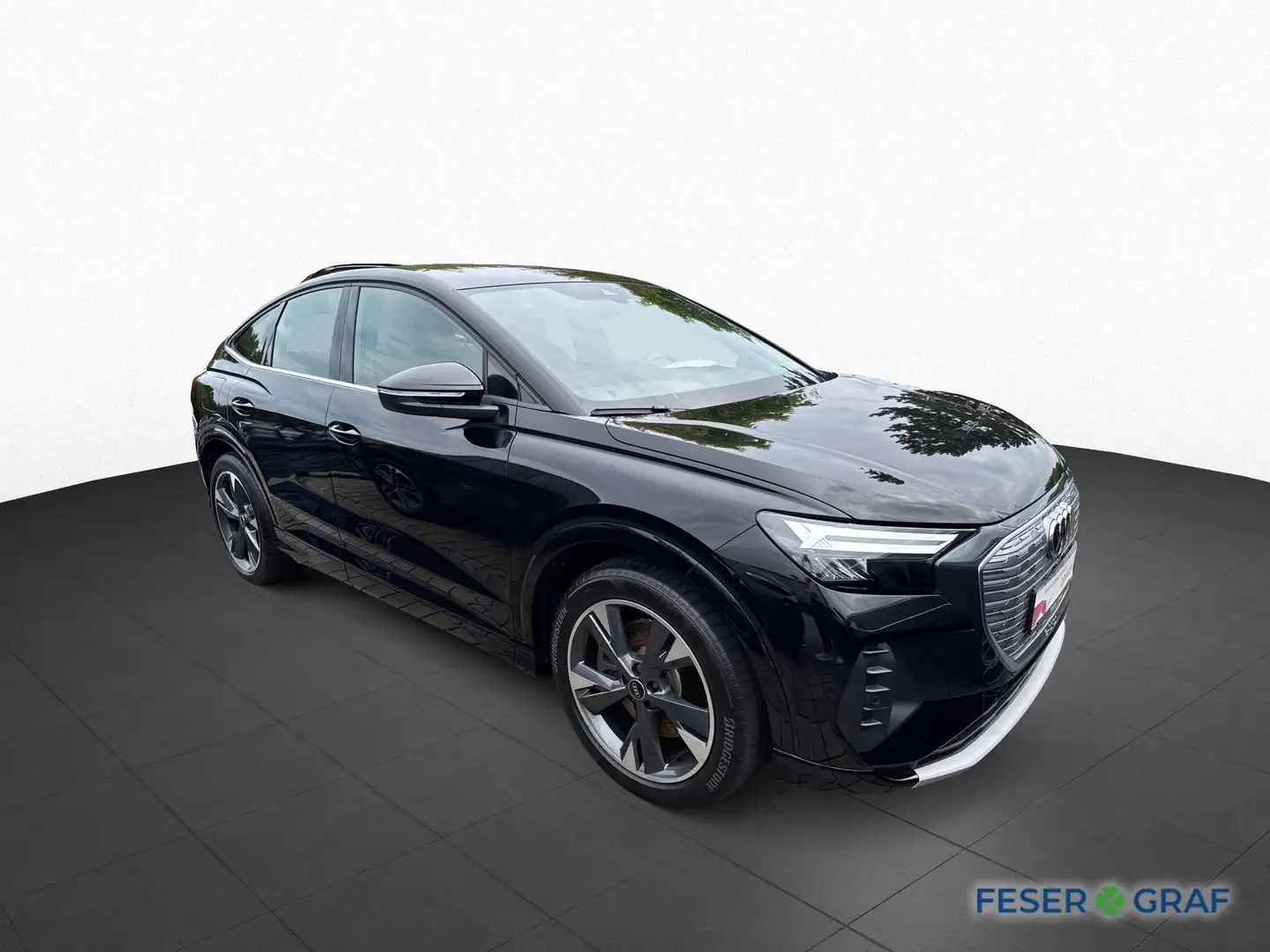 Audi Q4 e-tron Sportback adv 40 e-tron +Interieur S-Line+Navi+ Schwarz - 2