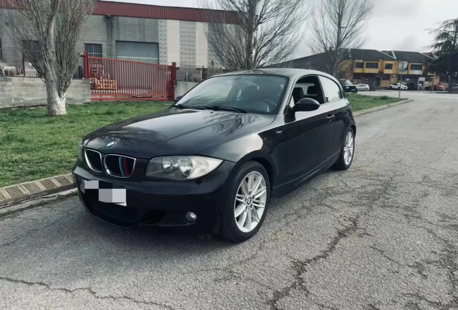BMW 120 120d Fekete - 2