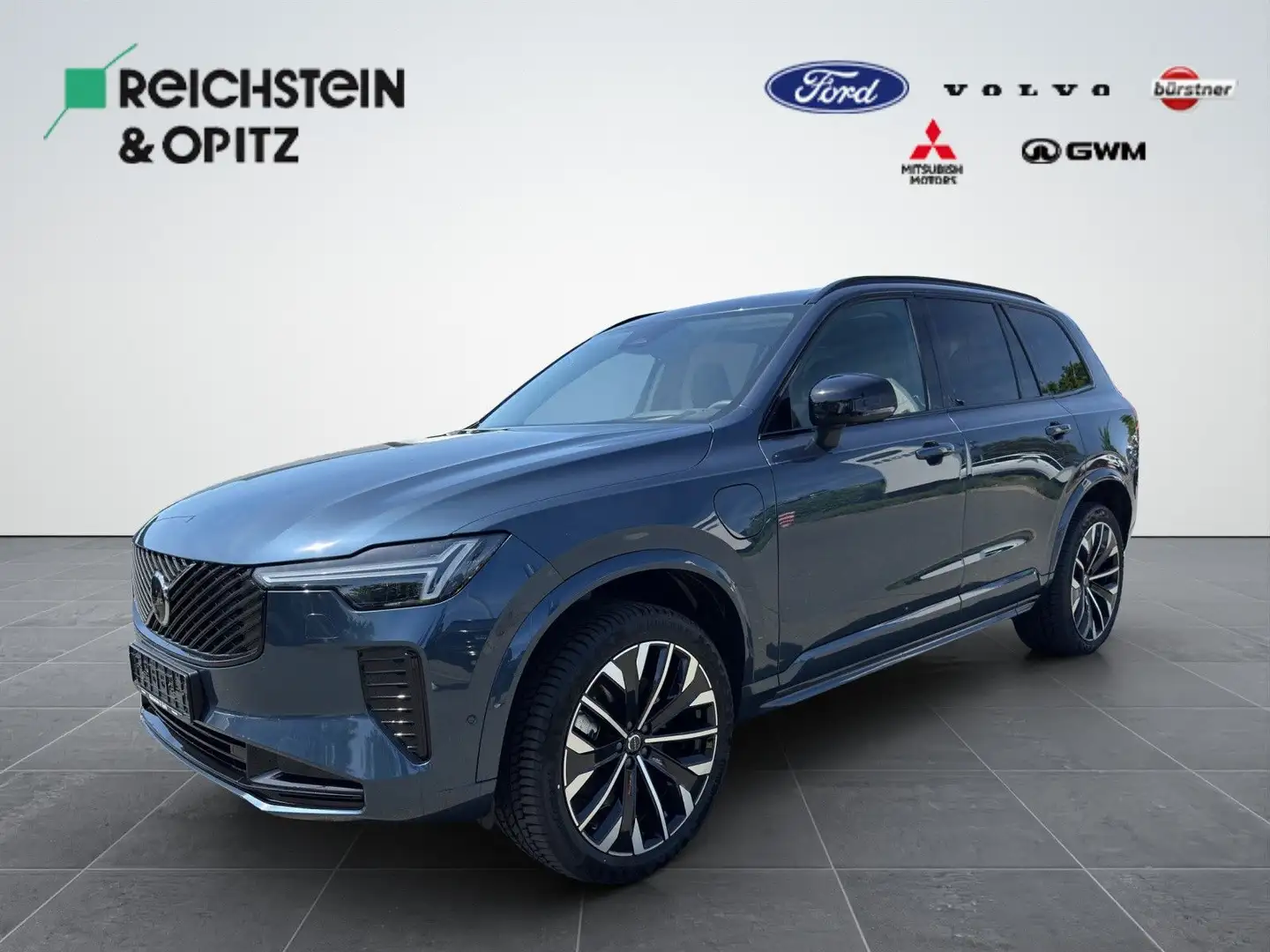 Volvo XC90 Plus Dark Recharge Plug-In Hybrid AWD Blauw - 1