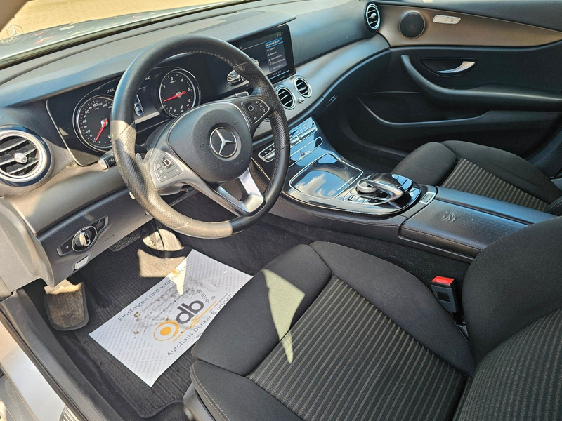 Mercedes-Benz E 350 d Navi*AHK*LED*PDC — photo 9