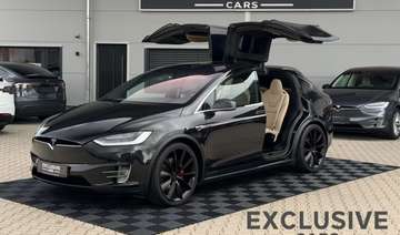 P90D AWD