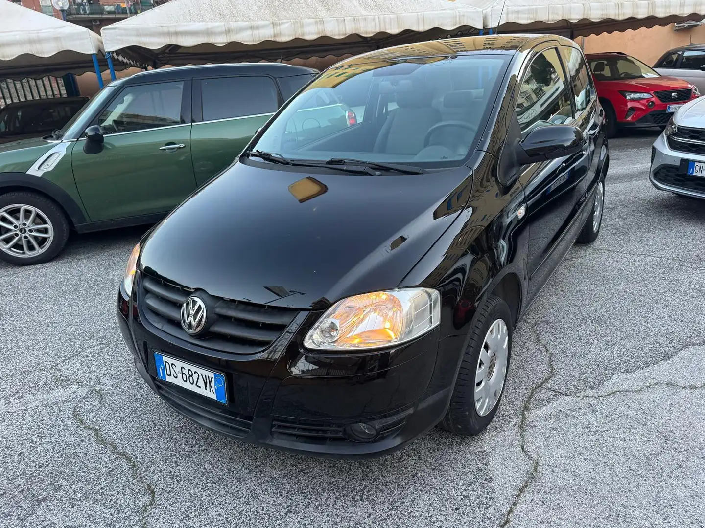 Volkswagen Fox Fox 1.2 Easy clima Schwarz - 2