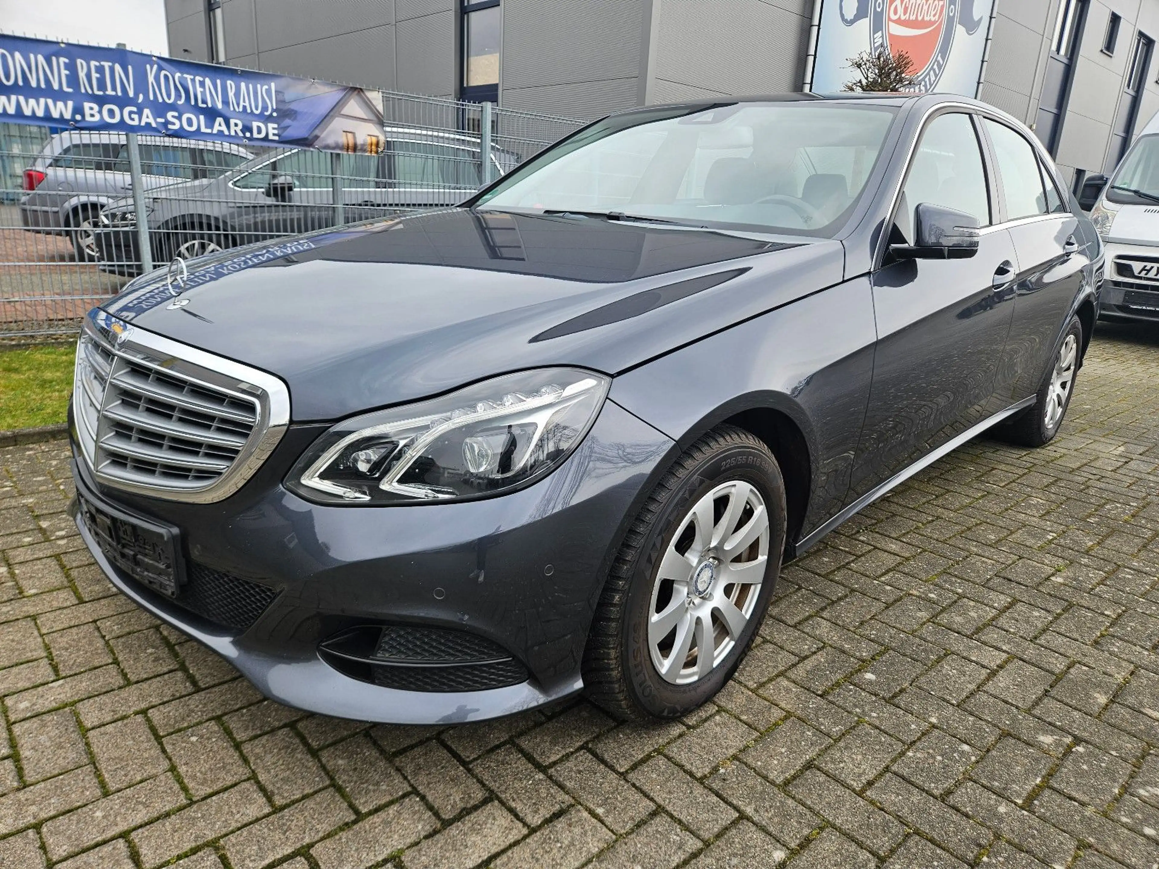 Mercedes-Benz E 250 E Limousine E 250 BlueTec