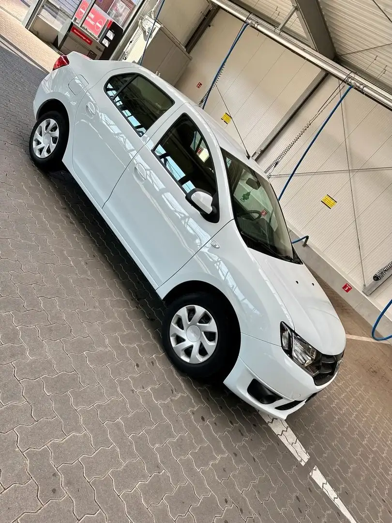 Dacia Logan Logan 1.4 Bílá - 2
