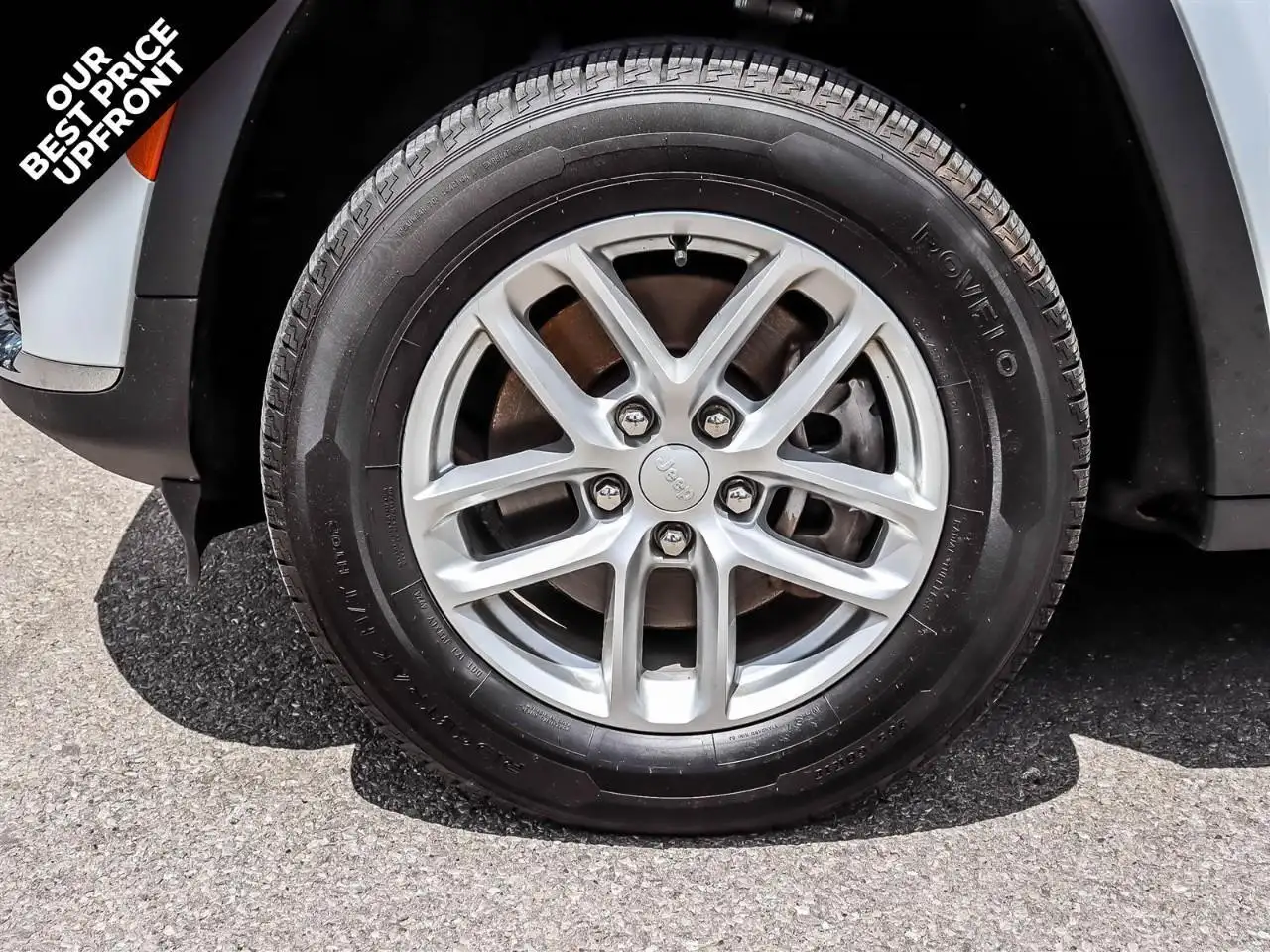 Jeep Grand Cherokee снимка Jeep Grand Cherokee