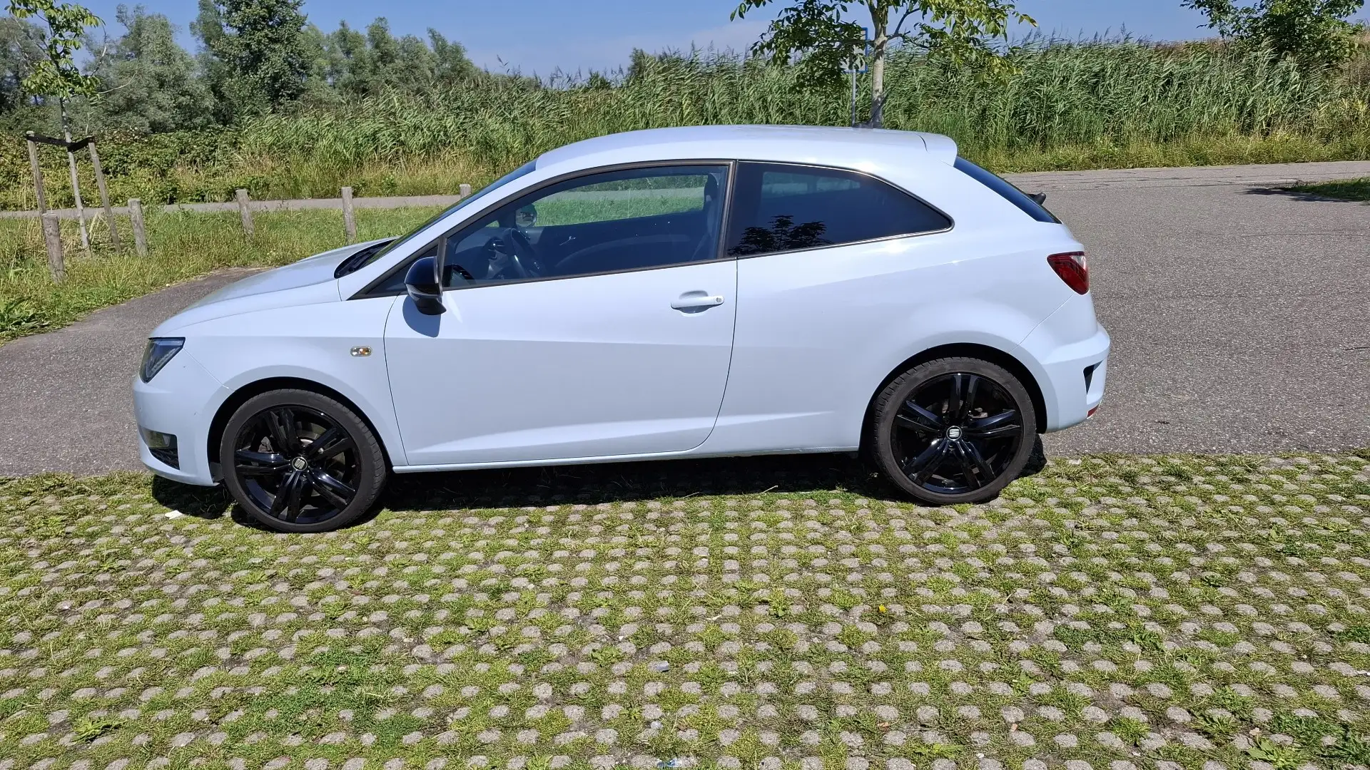 SEAT Ibiza SC 1.8 TSI S&S Cupra Wit - 1
