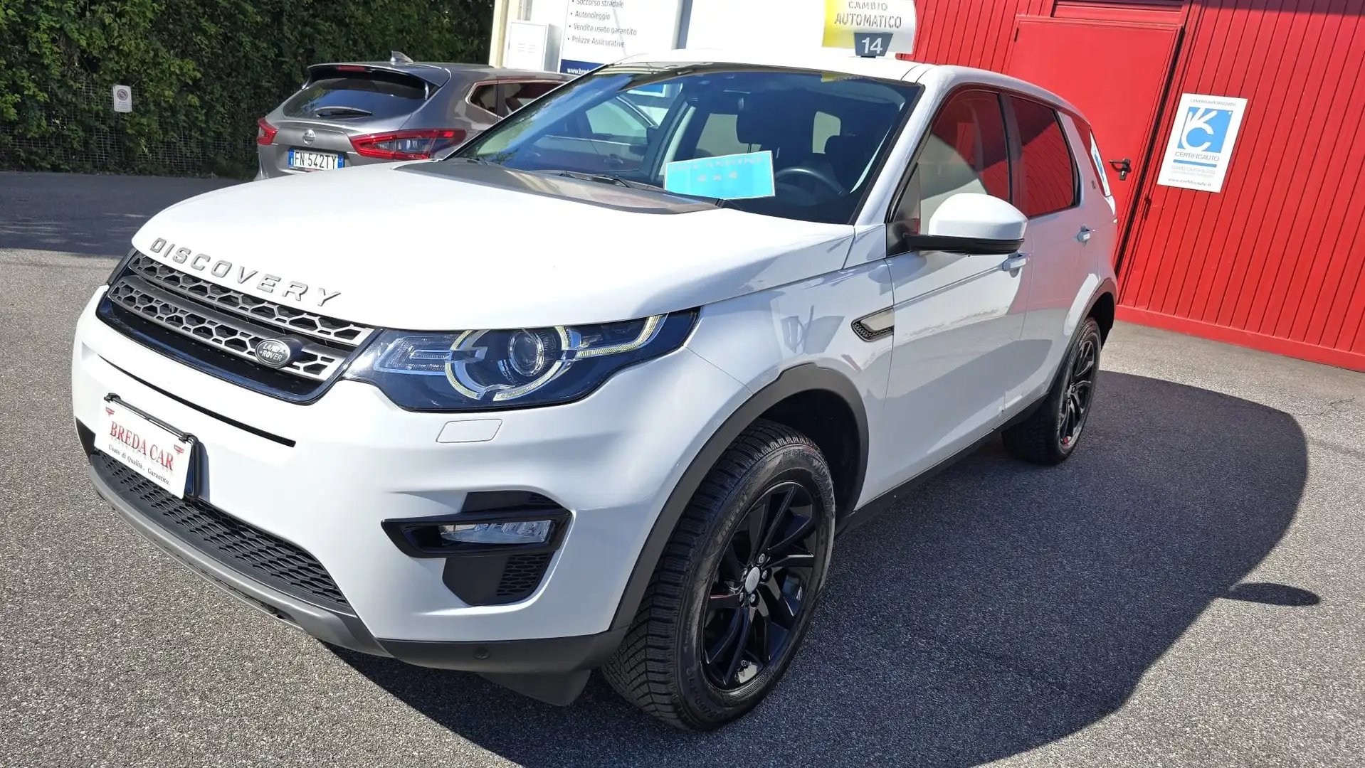 Land Rover Discovery Sport Discovery Sport 2.0 td4 Premium awd 180cv auto Bianco - 1