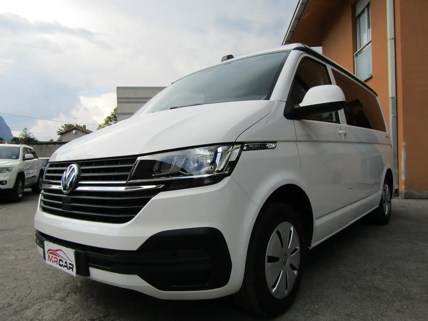 Volkswagen T6.1 California T6.1 California Beach Camper 2.0 TDI * 19.000 KM * Wit - 1
