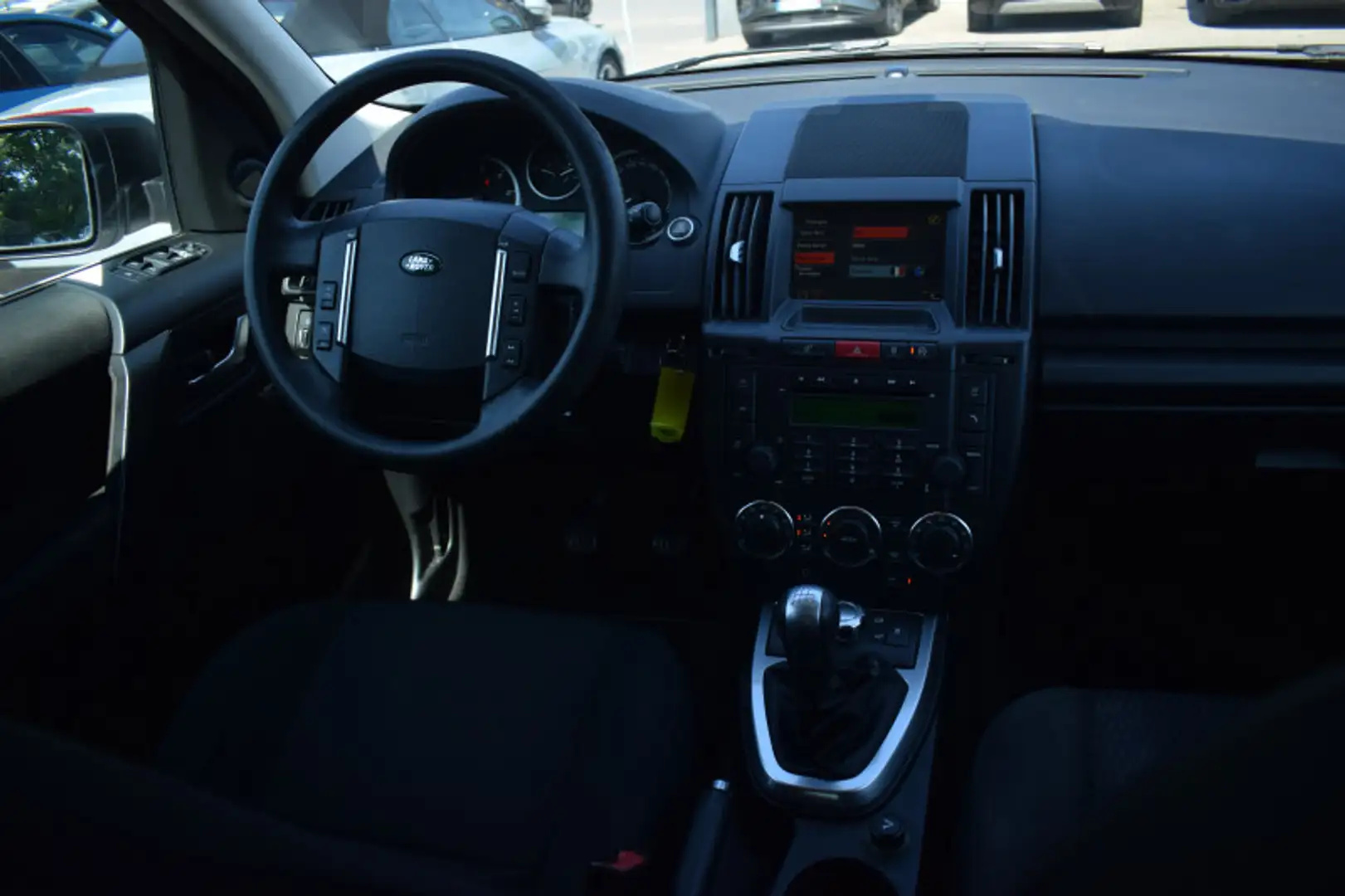 Land Rover Freelander TD4 S MARK IV Blanc - 2