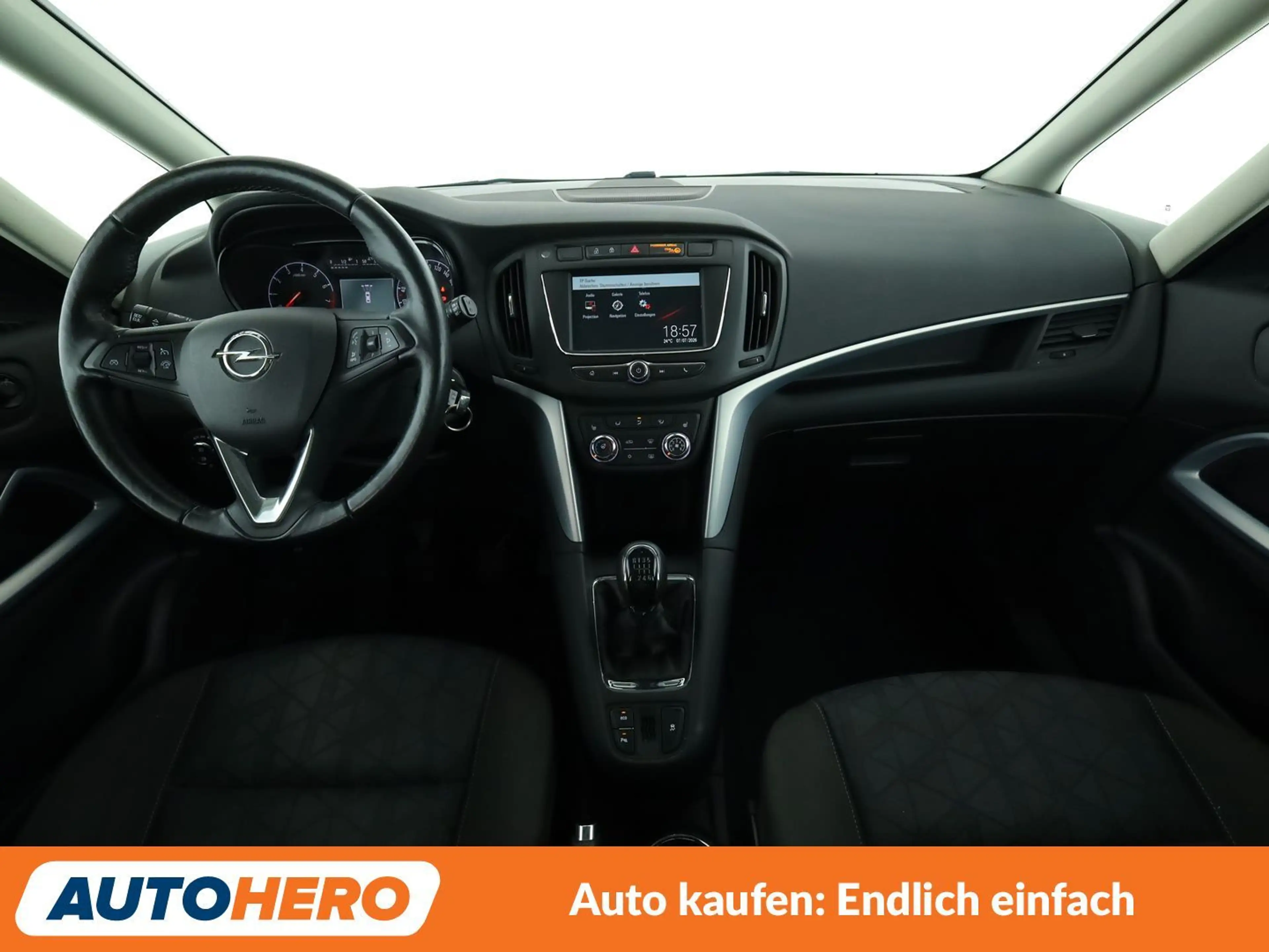 Opel Zafira Tourer 1.6 SIDI Turbo 120 Jahre Start/Stop — photo 12