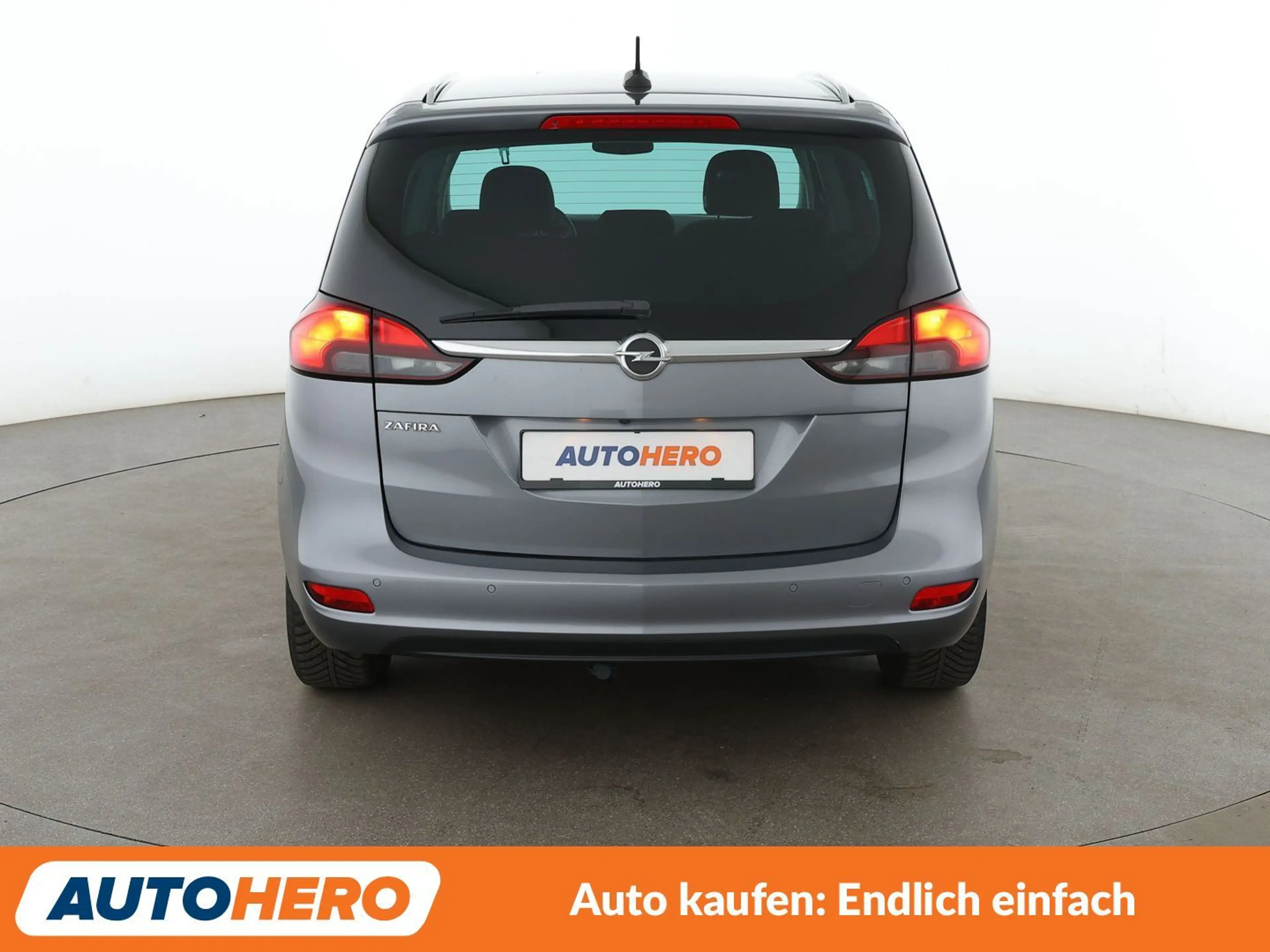 Opel Zafira Tourer 1.6 SIDI Turbo 120 Jahre Start/Stop — photo 5