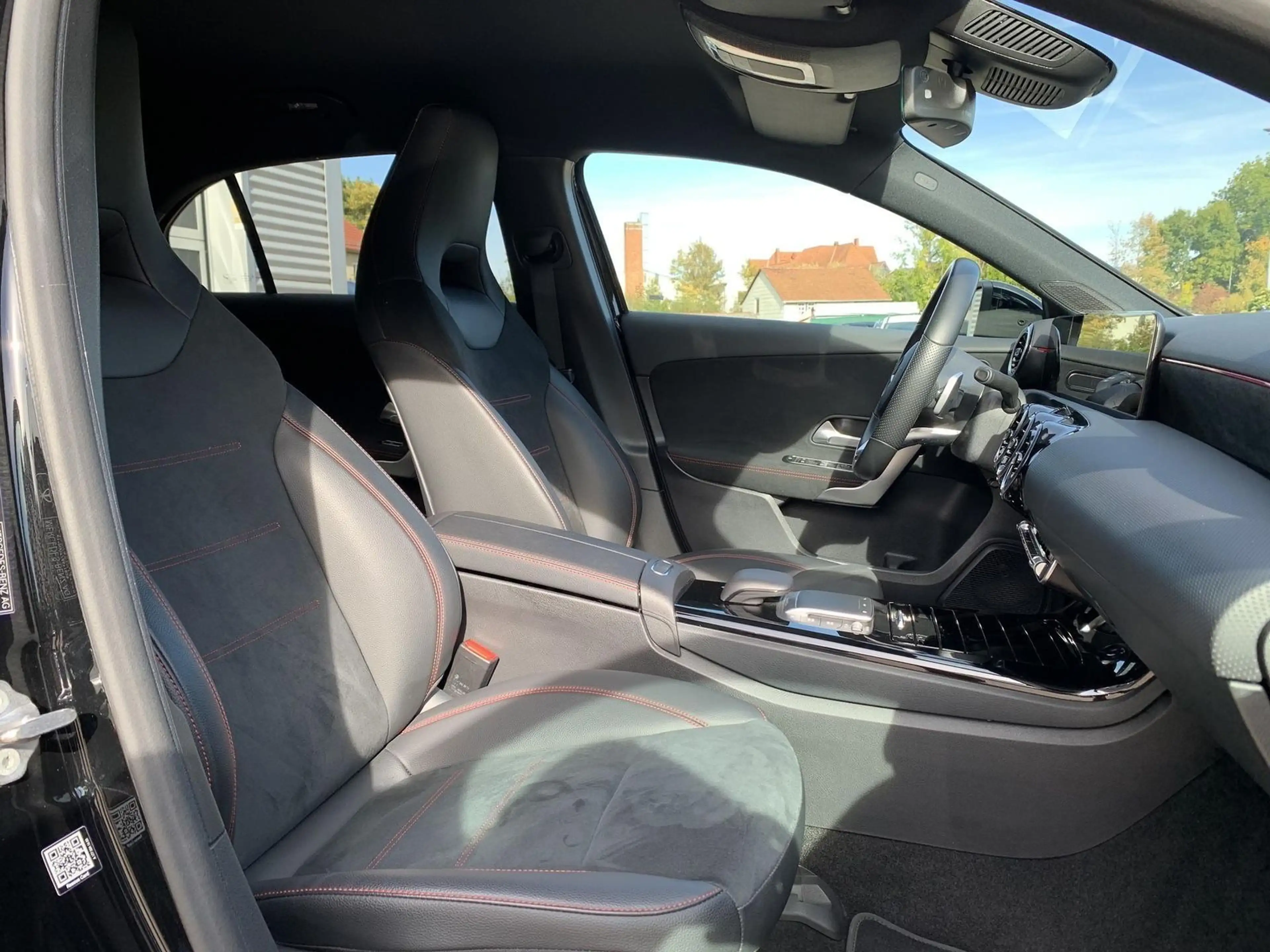 Mercedes-Benz A 200 A200 AMG-Line AHK+Night+Distronic+Kamera+DAB — photo 13