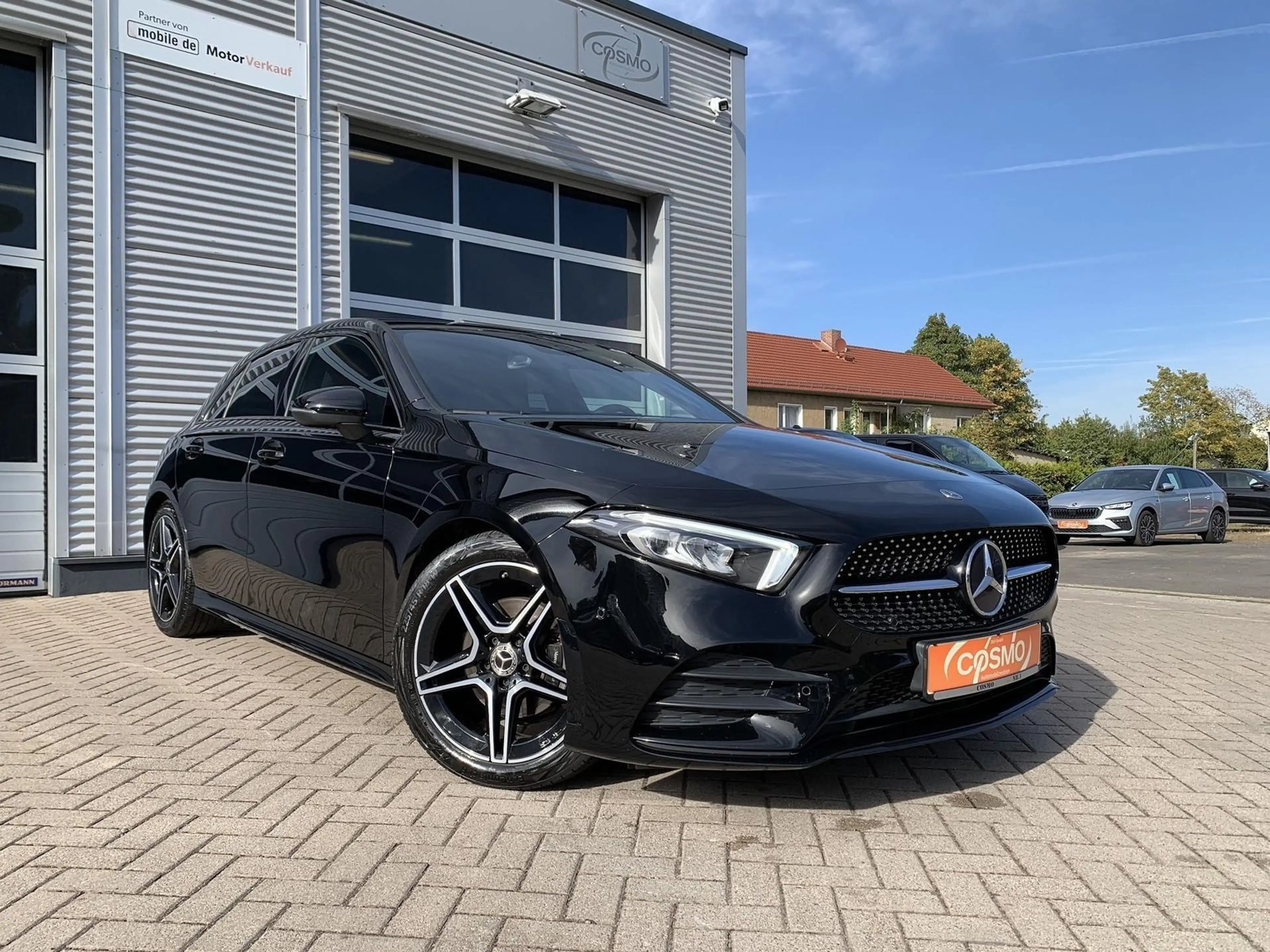 Mercedes-Benz A 200 A200 AMG-Line AHK+Night+Distronic+Kamera+DAB — photo 3