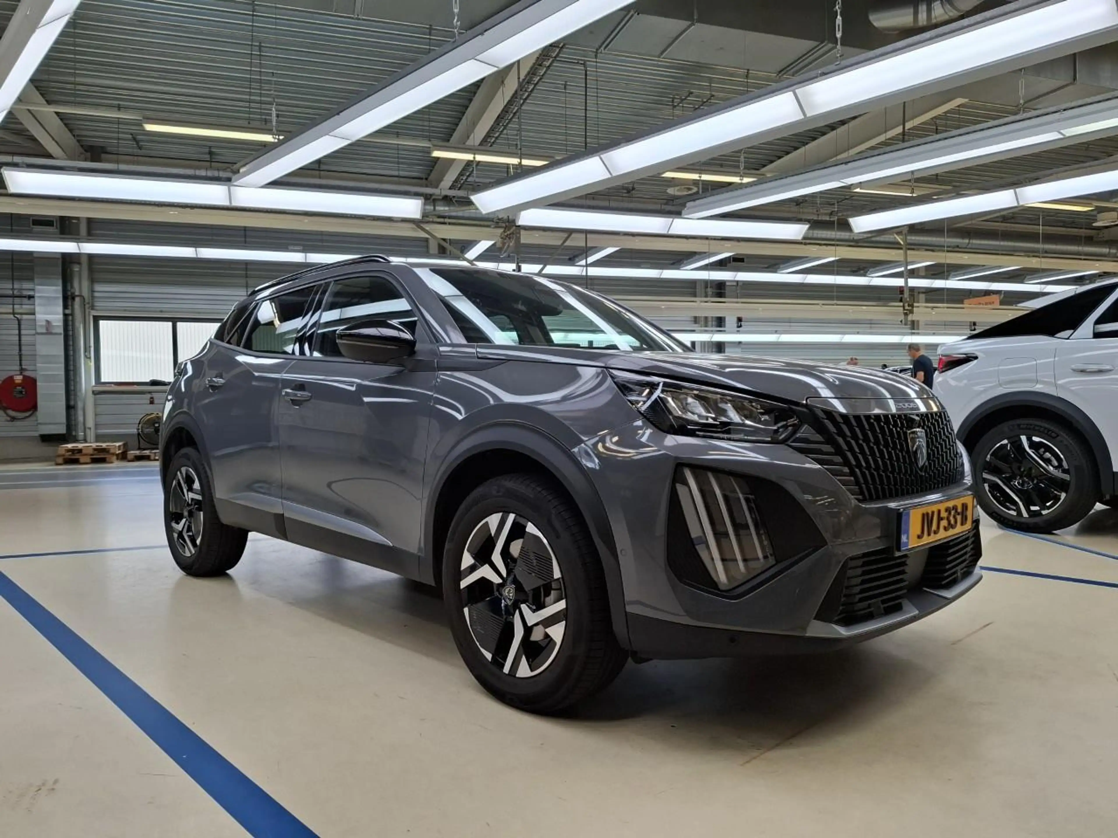 Peugeot 2008 1.2 Hybrid 145 Allure Tot 8 Jaar Garantie | Automa — photo 4