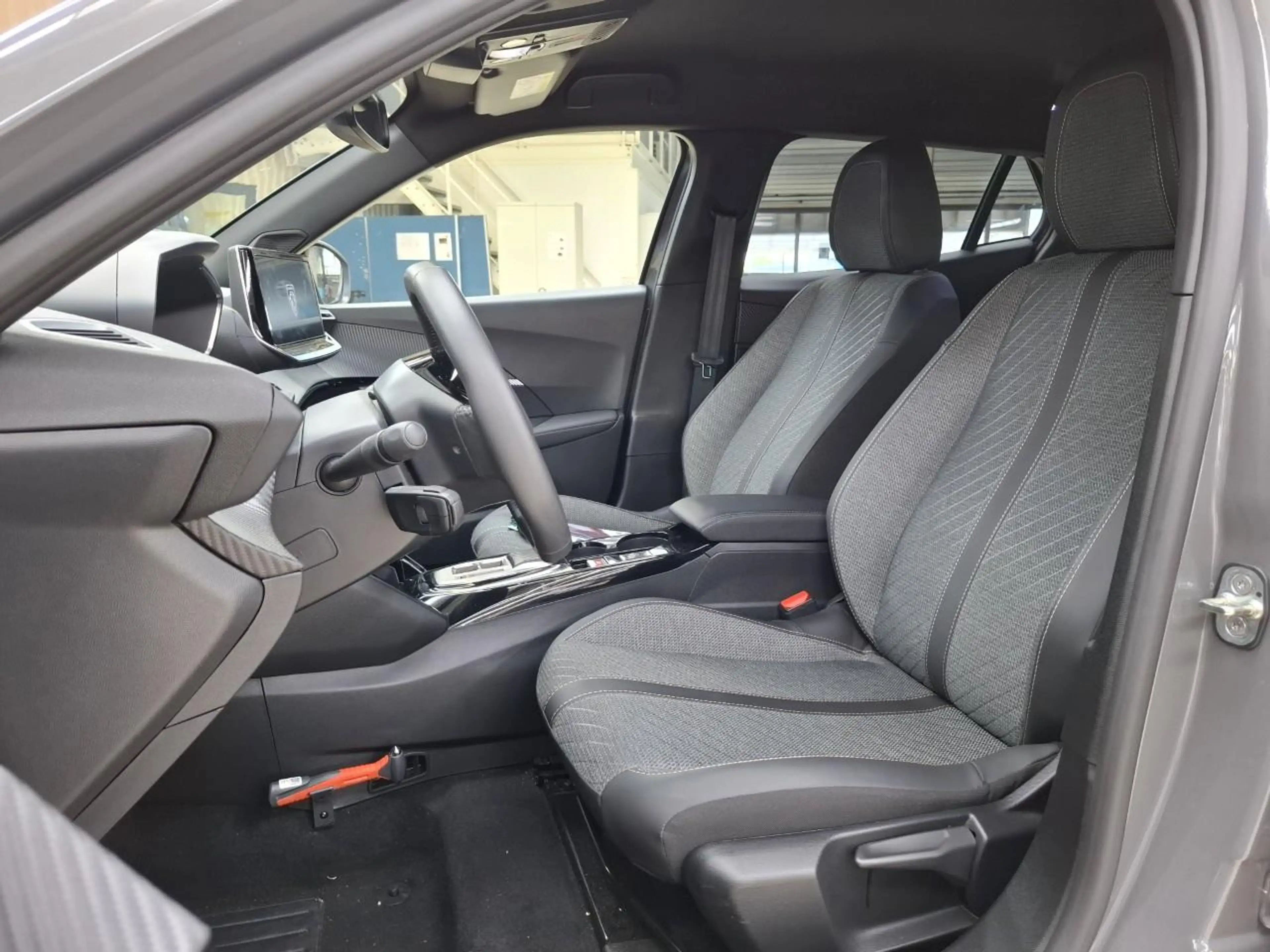 Peugeot 2008 1.2 Hybrid 145 Allure Tot 8 Jaar Garantie | Automa — photo 7