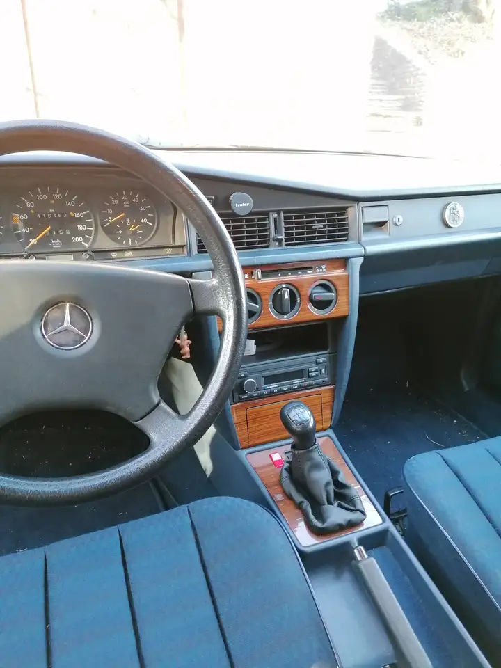 Mercedes-Benz 190 D 2,5 Ds., foto 2