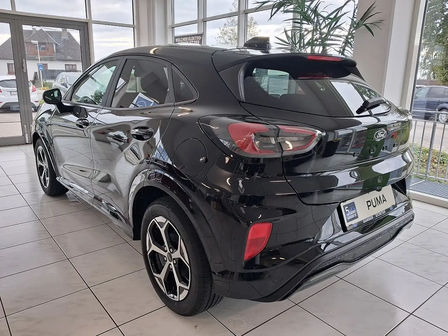 Ford Puma 1,0 EcoBoost Hybrid ST-Line Aut. Schwarz - 2