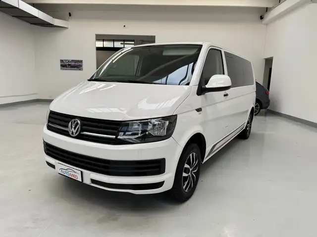 Volkswagen T6.1 Transporter 9 Posti Edition