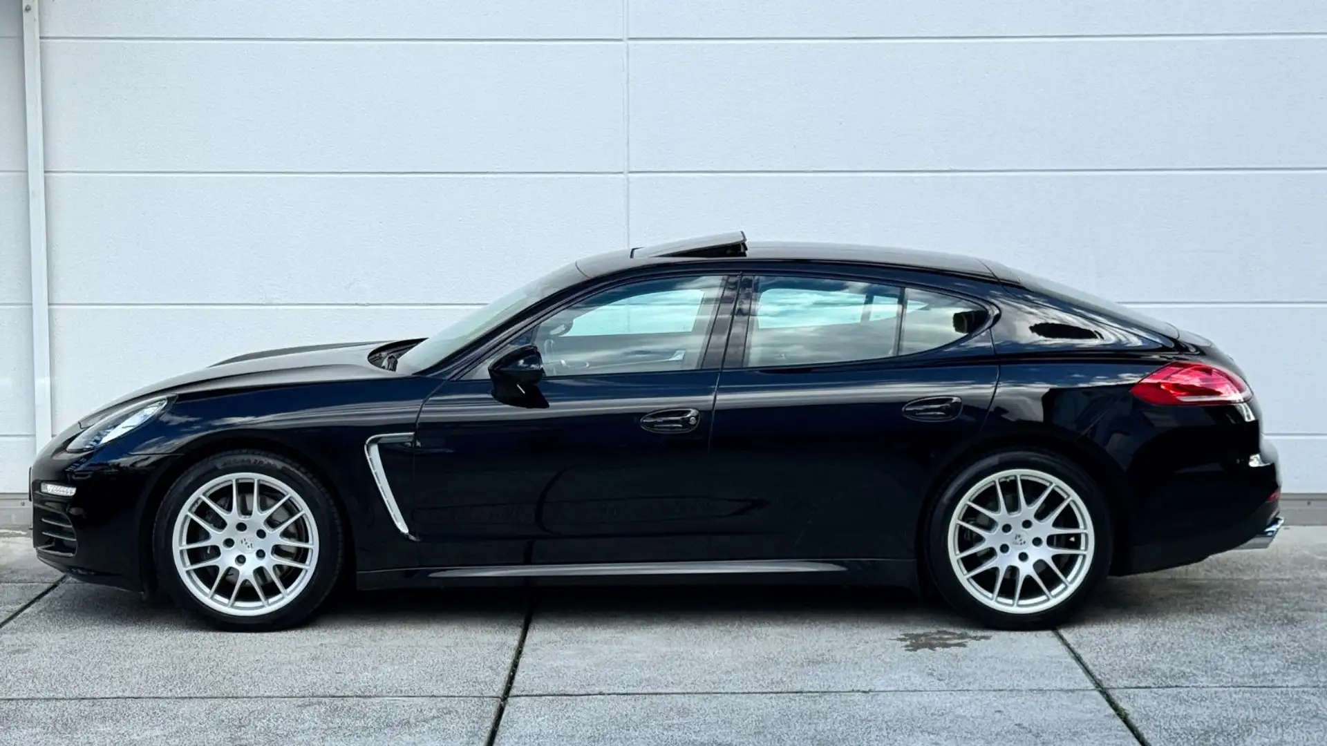 Porsche Panamera 4 Edition*2Hd*LED*Keyless*Bose*GSHD*20* Noir - 2