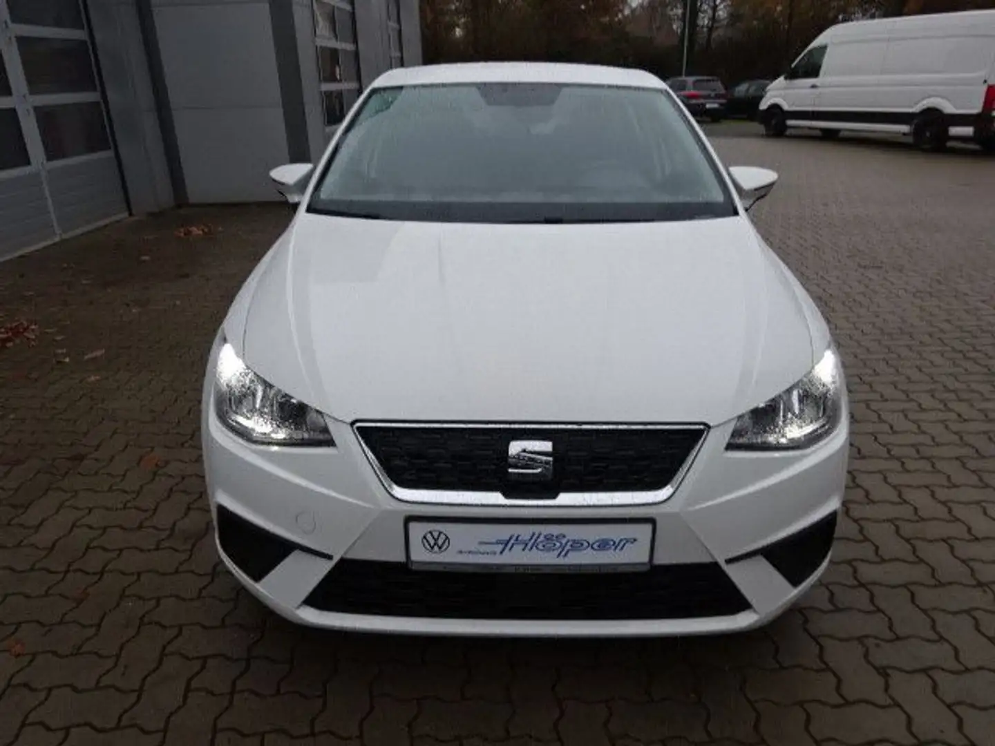 SEAT Ibiza 1.0 MPI Style +NAVIGATION Wit - 2
