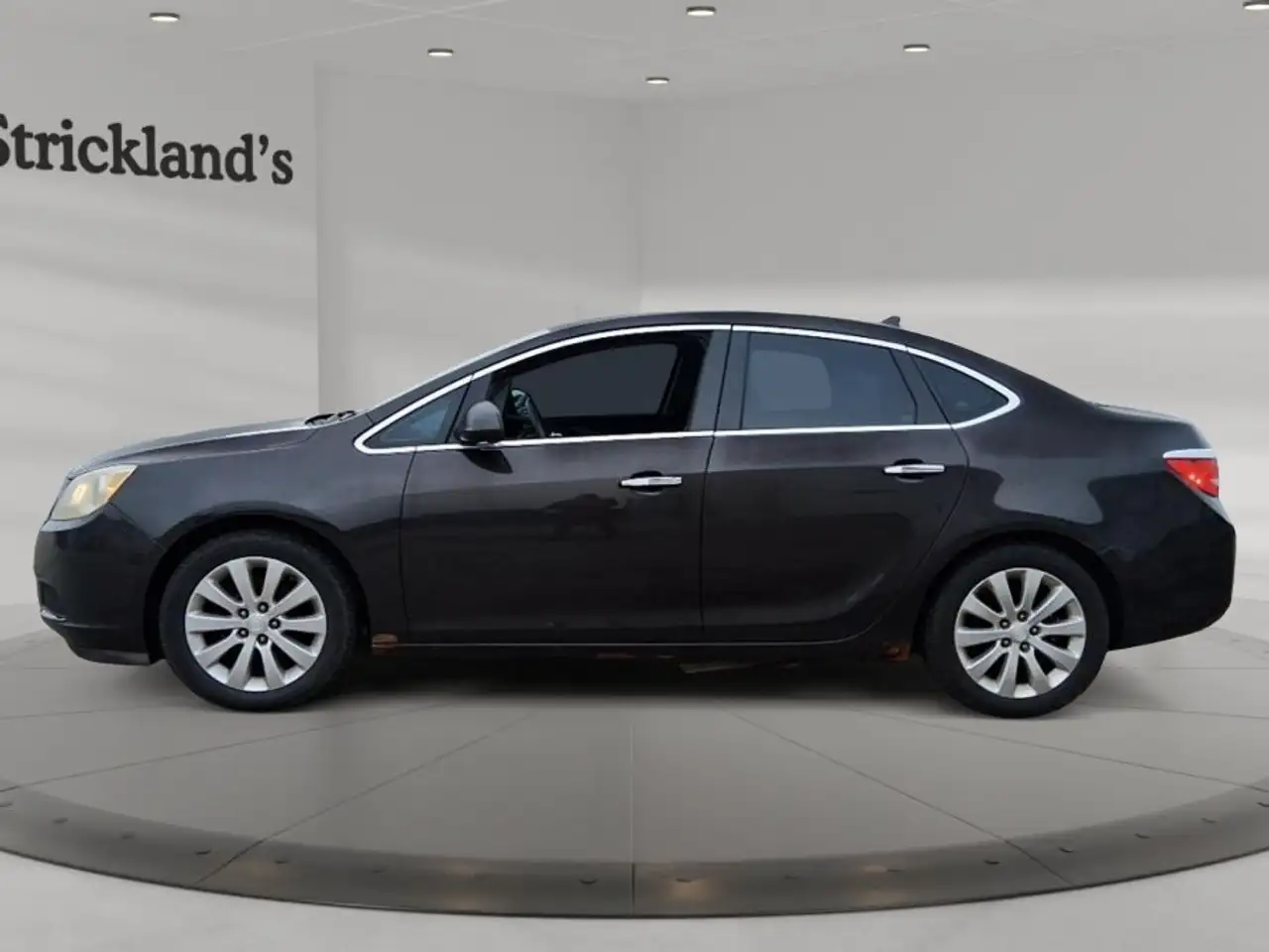 Buick Verano photo Buick Verano