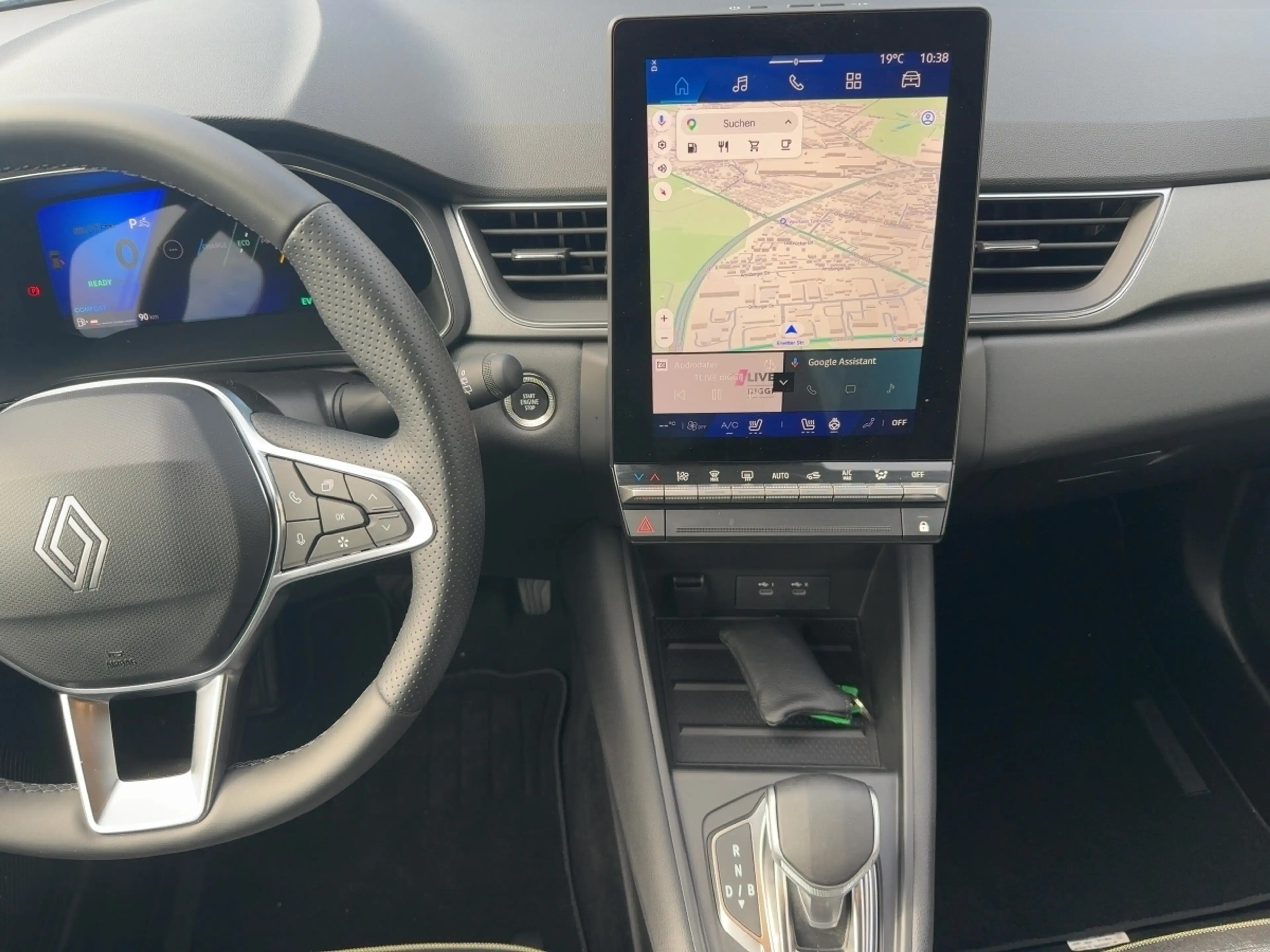 Renault Symbioz E-TECH Full Hybrid 160 Techno GJR/WINTER — photo 10