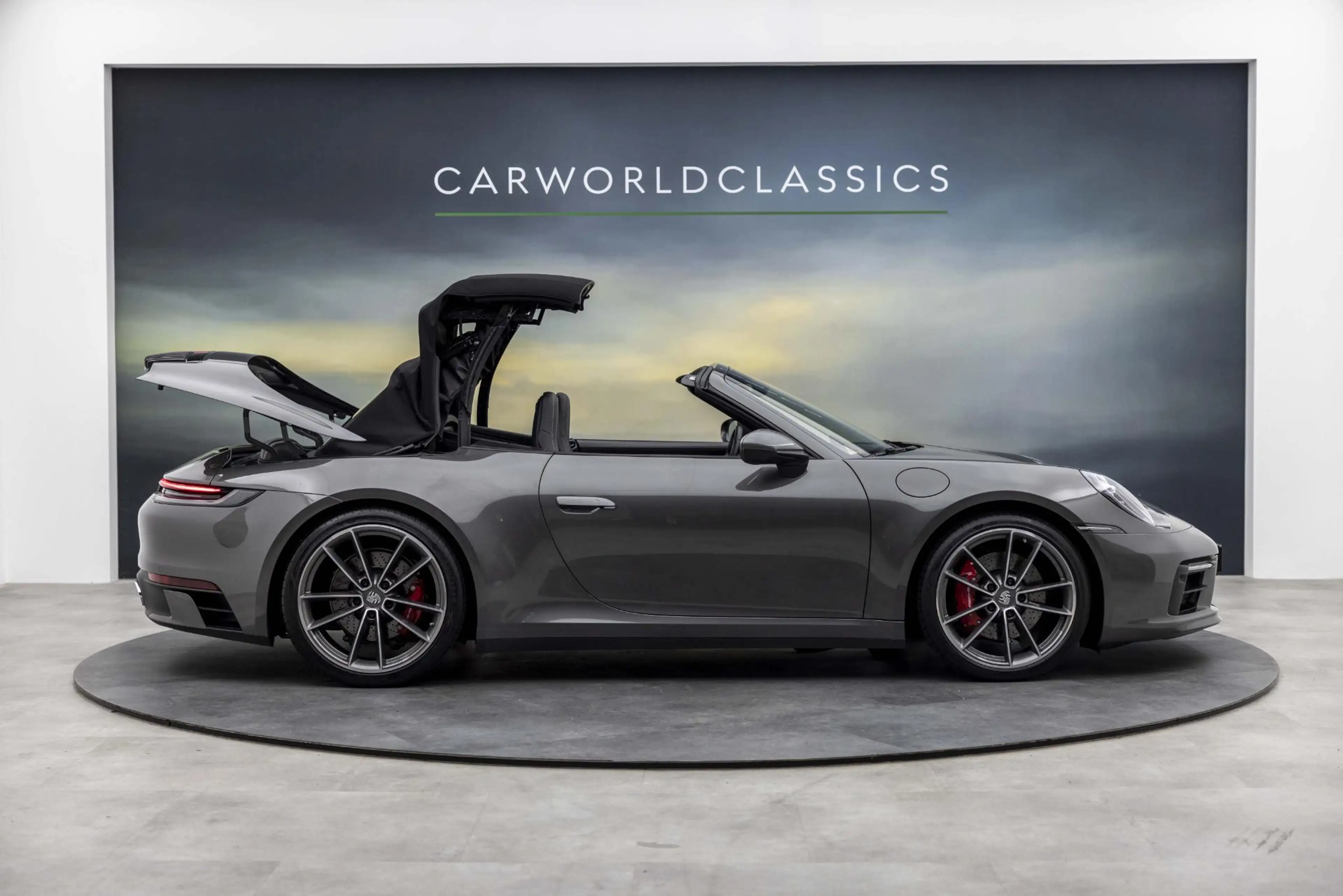 Porsche 992 992 - 3.0 CARRERA 4S CABRIO | SPORTDESIGN — photo 14