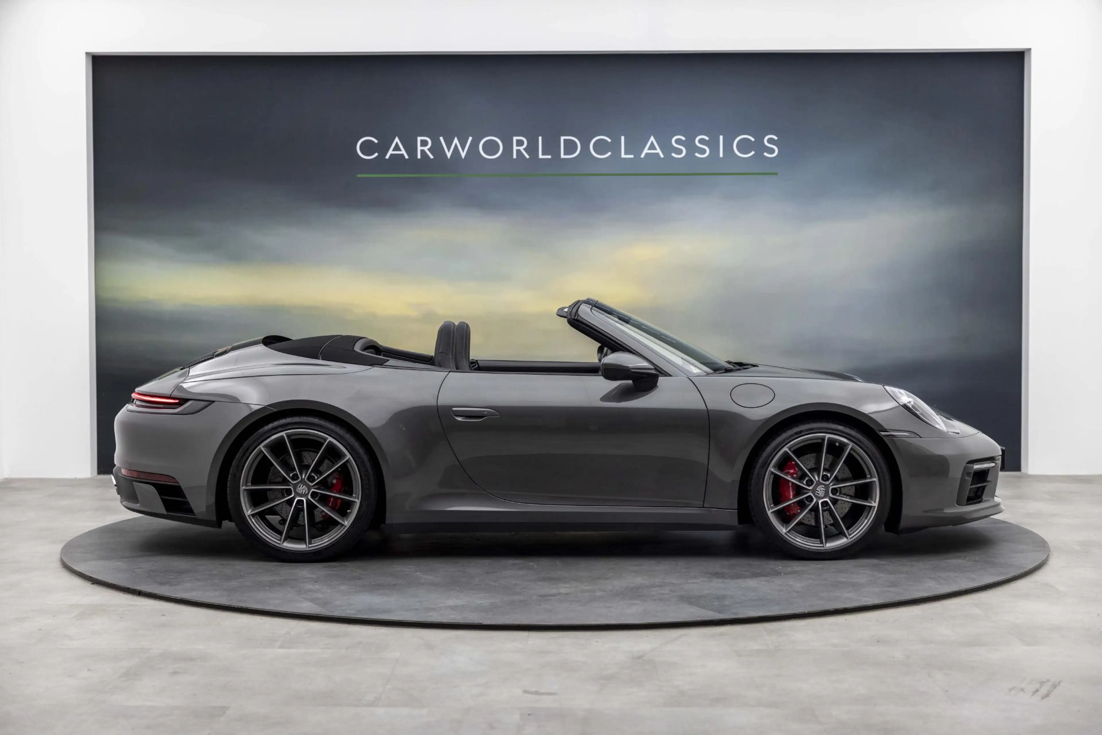Porsche 992 992 - 3.0 CARRERA 4S CABRIO | SPORTDESIGN — photo 15