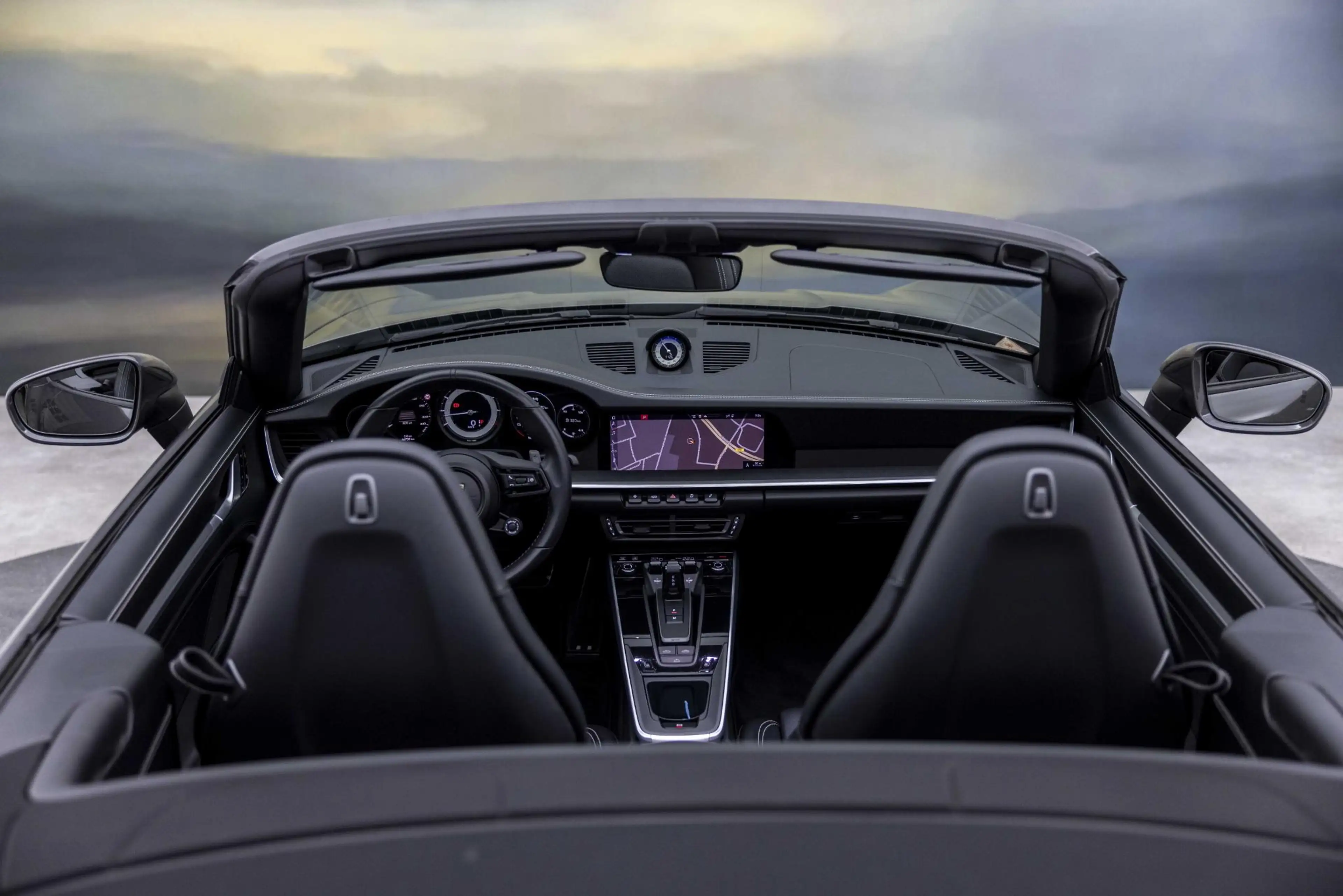Porsche 992 992 - 3.0 CARRERA 4S CABRIO | SPORTDESIGN — photo 31