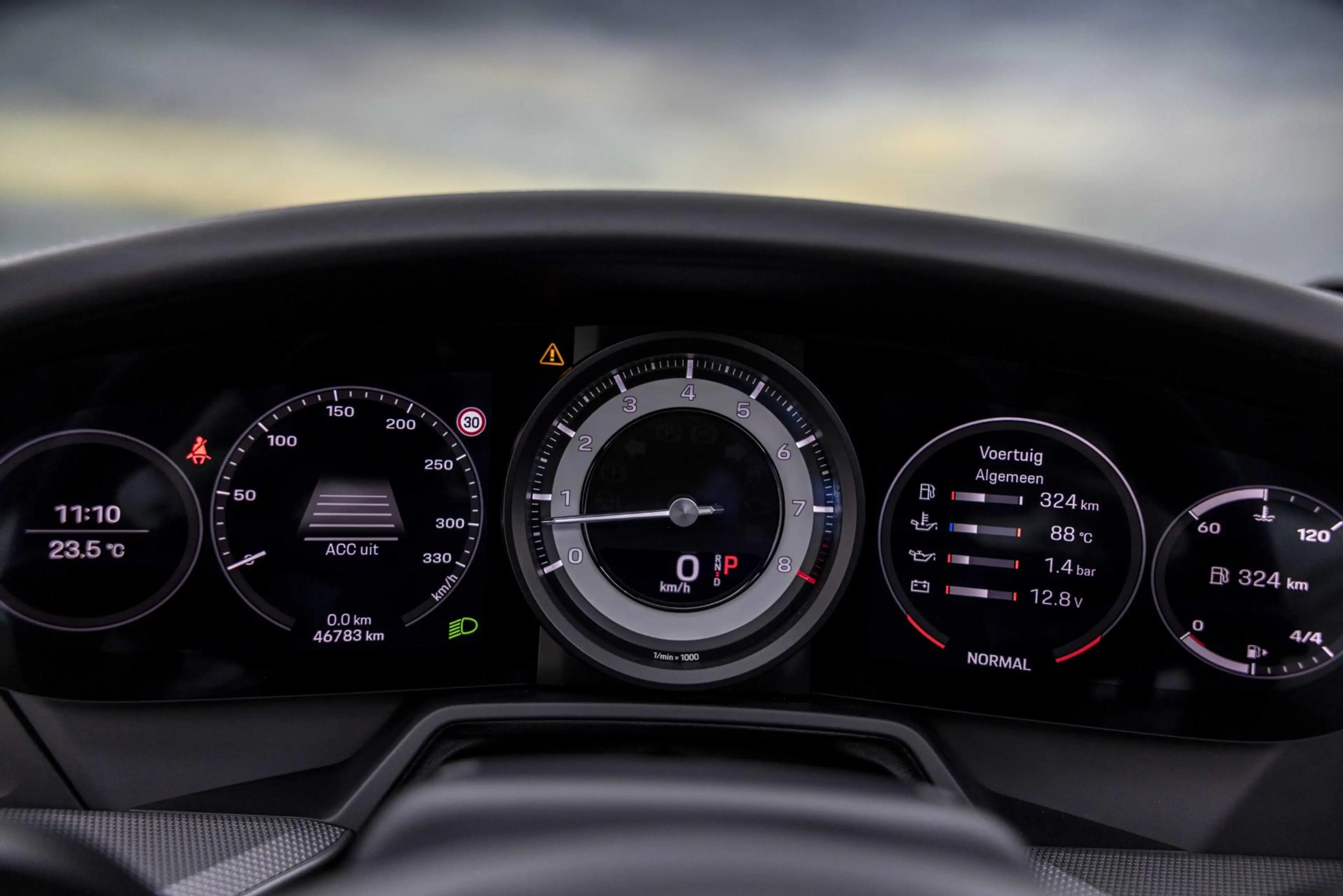 Porsche 992 992 - 3.0 CARRERA 4S CABRIO | SPORTDESIGN — photo 47