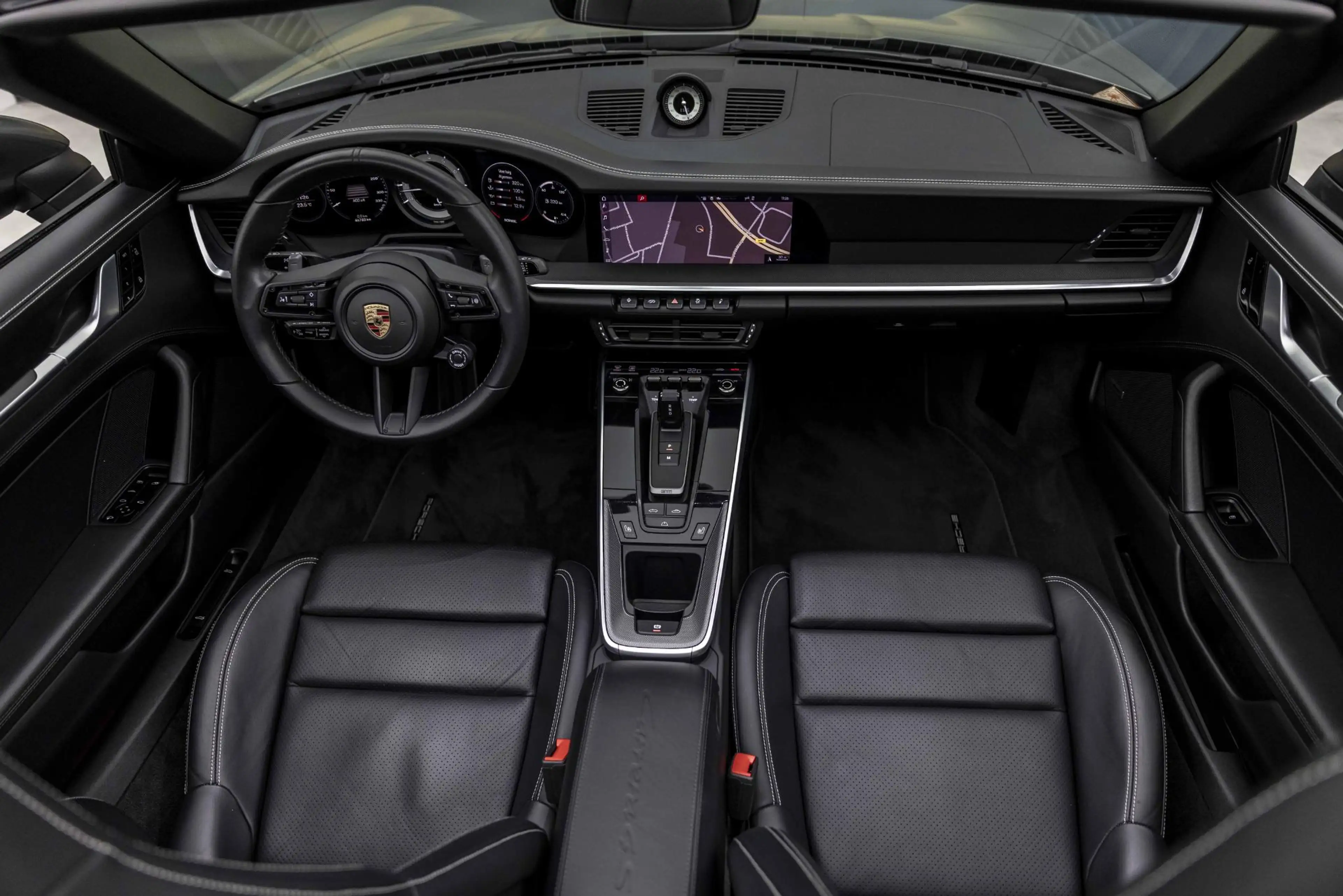Porsche 992 992 - 3.0 CARRERA 4S CABRIO | SPORTDESIGN — photo 41