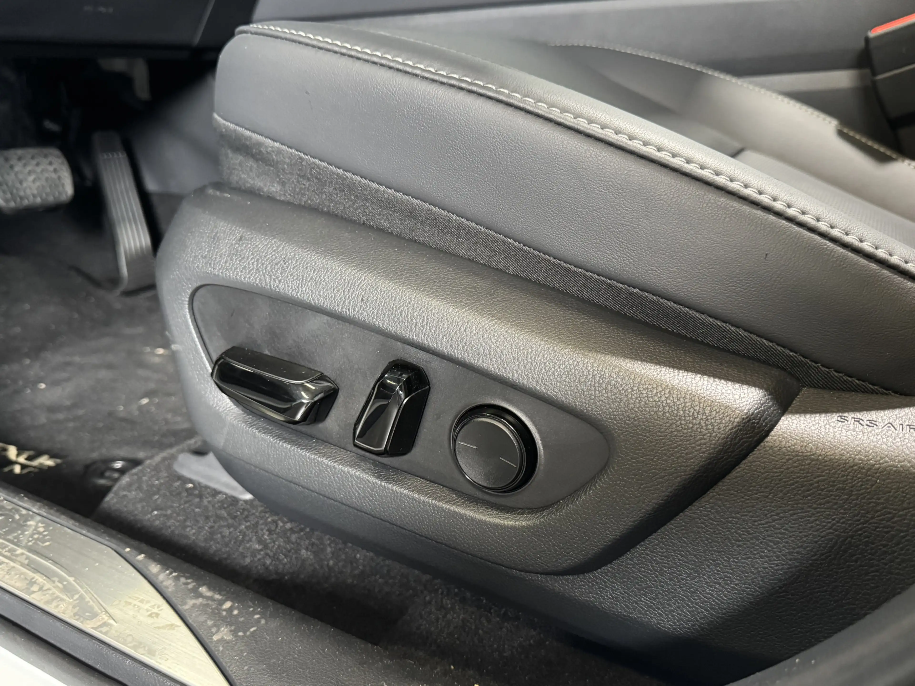 Lexus NX 450h+ AWD 35th Edition | Panoramisch schuif - / kantelda — photo 8
