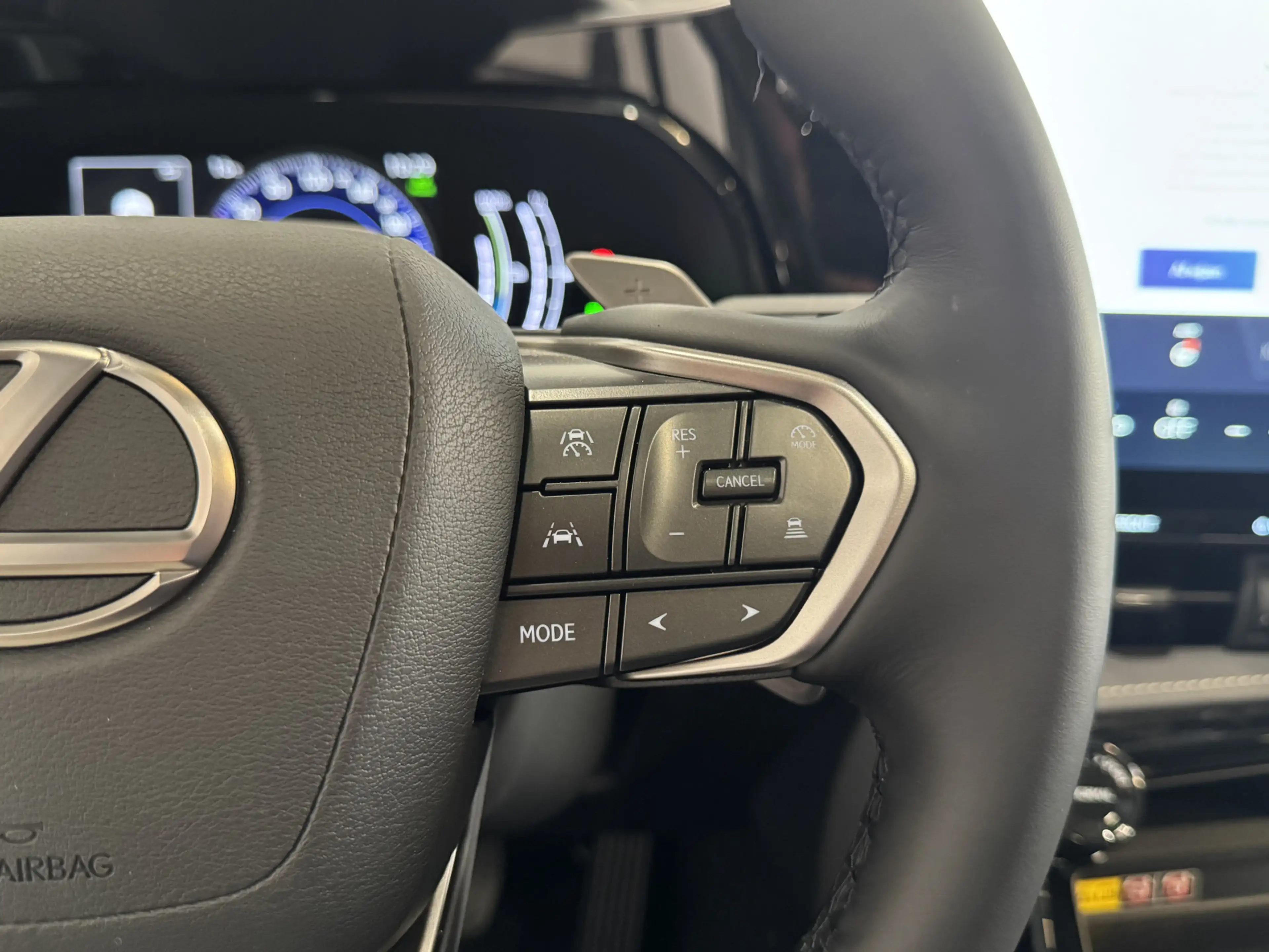Lexus NX 450h+ AWD 35th Edition | Panoramisch schuif - / kantelda — photo 14