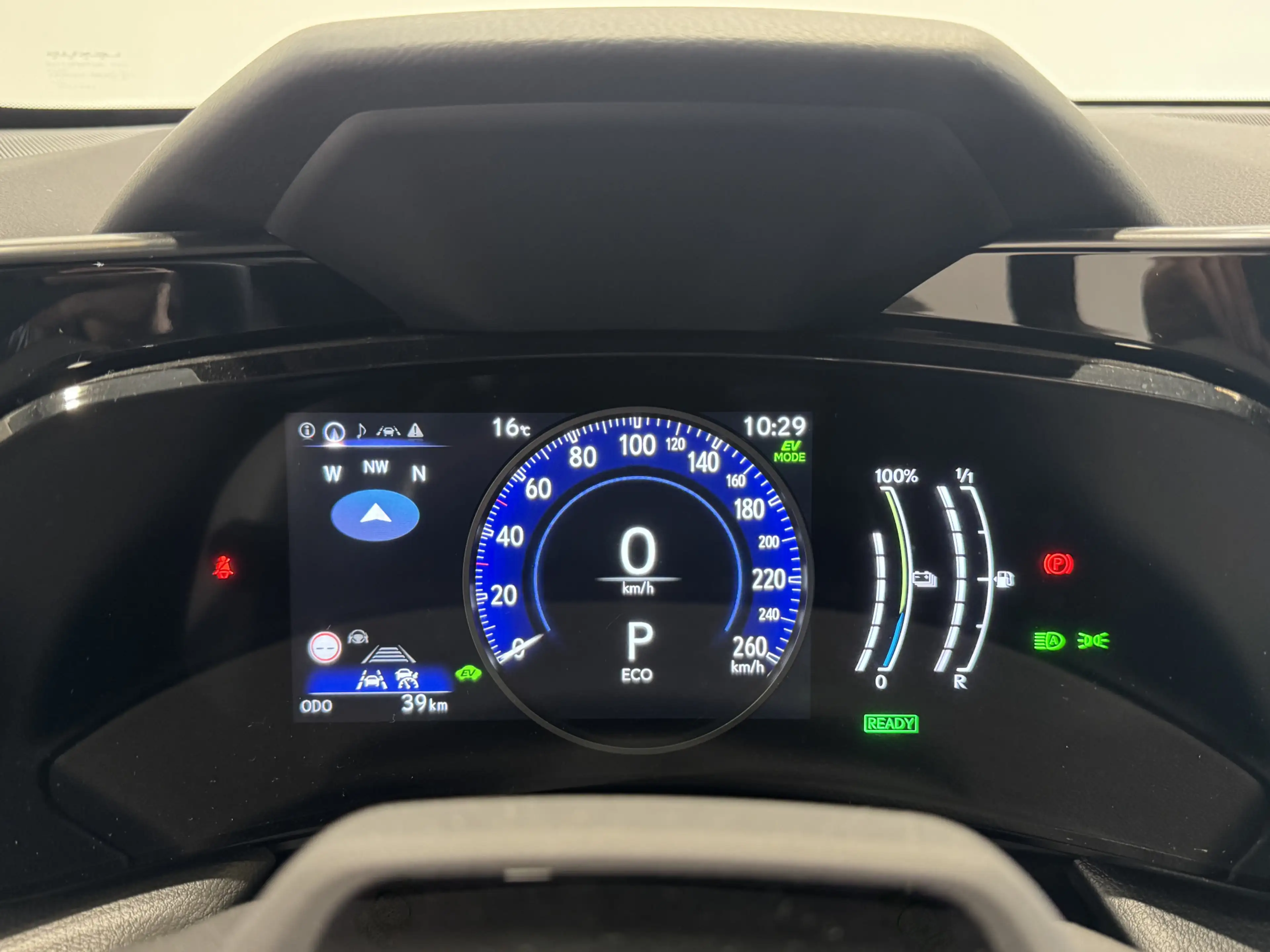 Lexus NX 450h+ AWD 35th Edition | Panoramisch schuif - / kantelda — photo 13