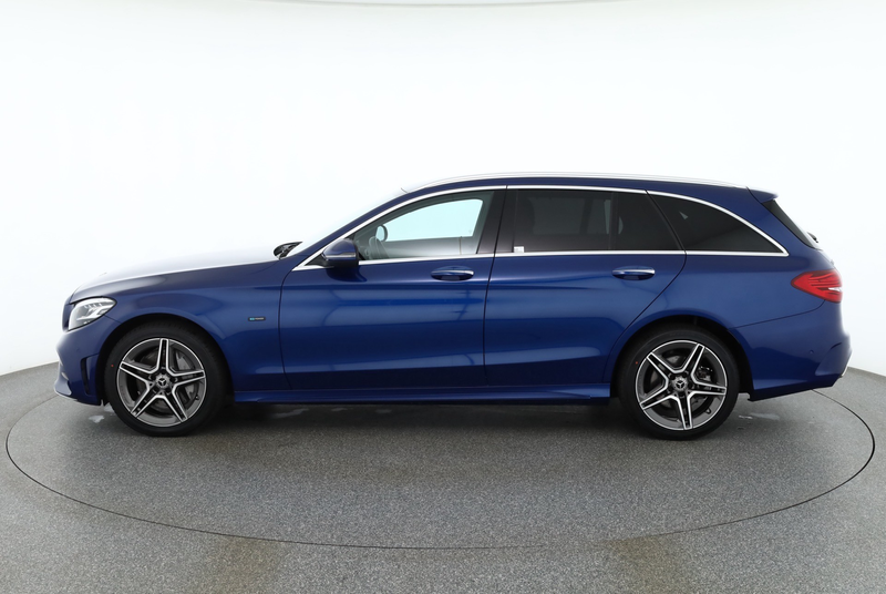 Mercedes-Benz C 300 C300 T-Modell  AMG Line LED Navi Burmester Pano — photo 3