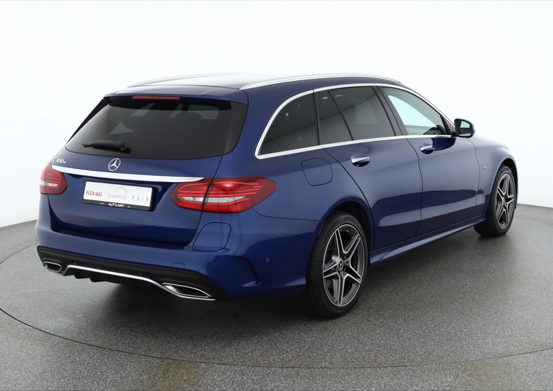 Mercedes-Benz C 300 C300 T-Modell  AMG Line LED Navi Burmester Pano — photo 6