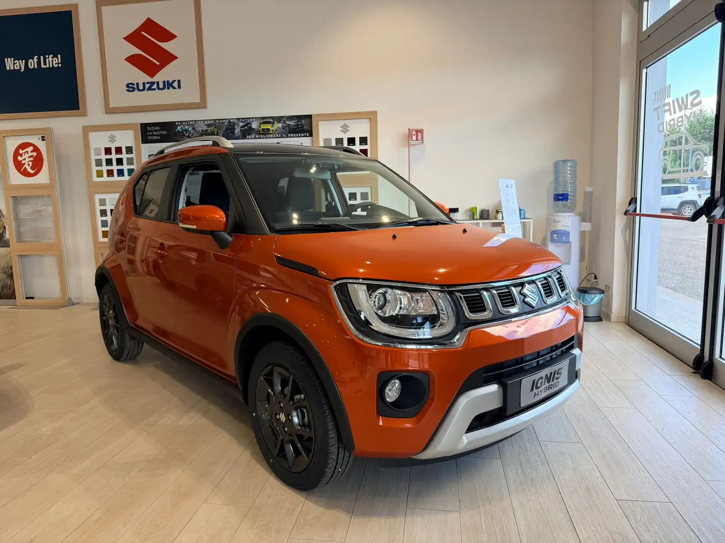 Suzuki Ignis Ignis 1.2h Top 2wd Oranje - 1