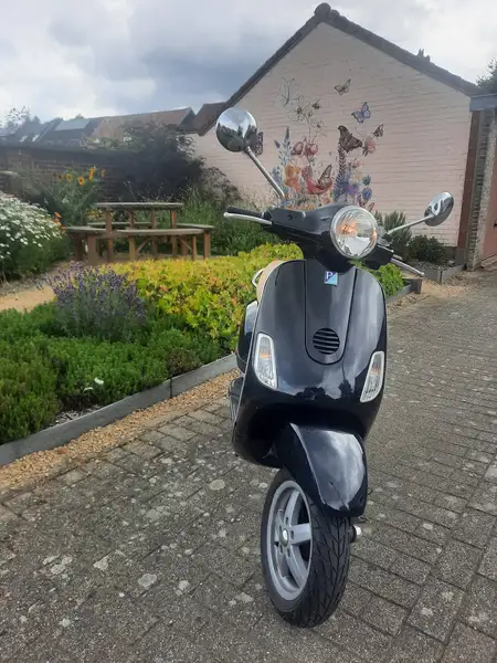 Vespa LX 50