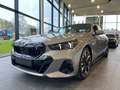 BMW i5 eDrive40 Berline - M Sport Pack Pro - NIEUW Goud - thumbnail 1
