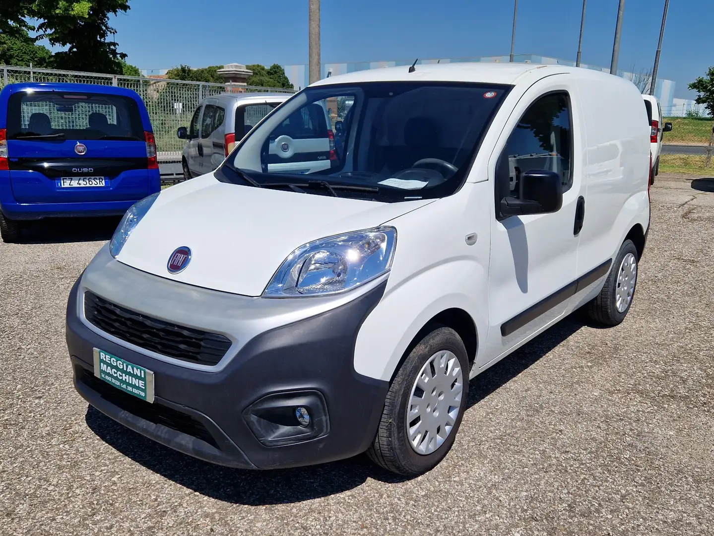 Fiat Fiorino 1.3Mjet 95cv SX Wit - 1