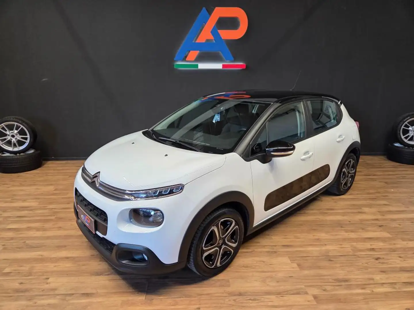 Citroen C3 1.2 puretech Feel Gpl 82cv neopatentati Bianco - 2