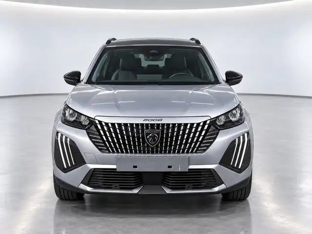 Peugeot 2008 view 2