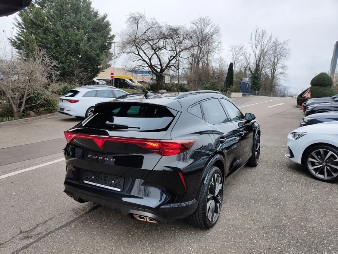 CUPRA Formentor VZ 1.5 TSI e-Hybrid 200 kW Nero - 2