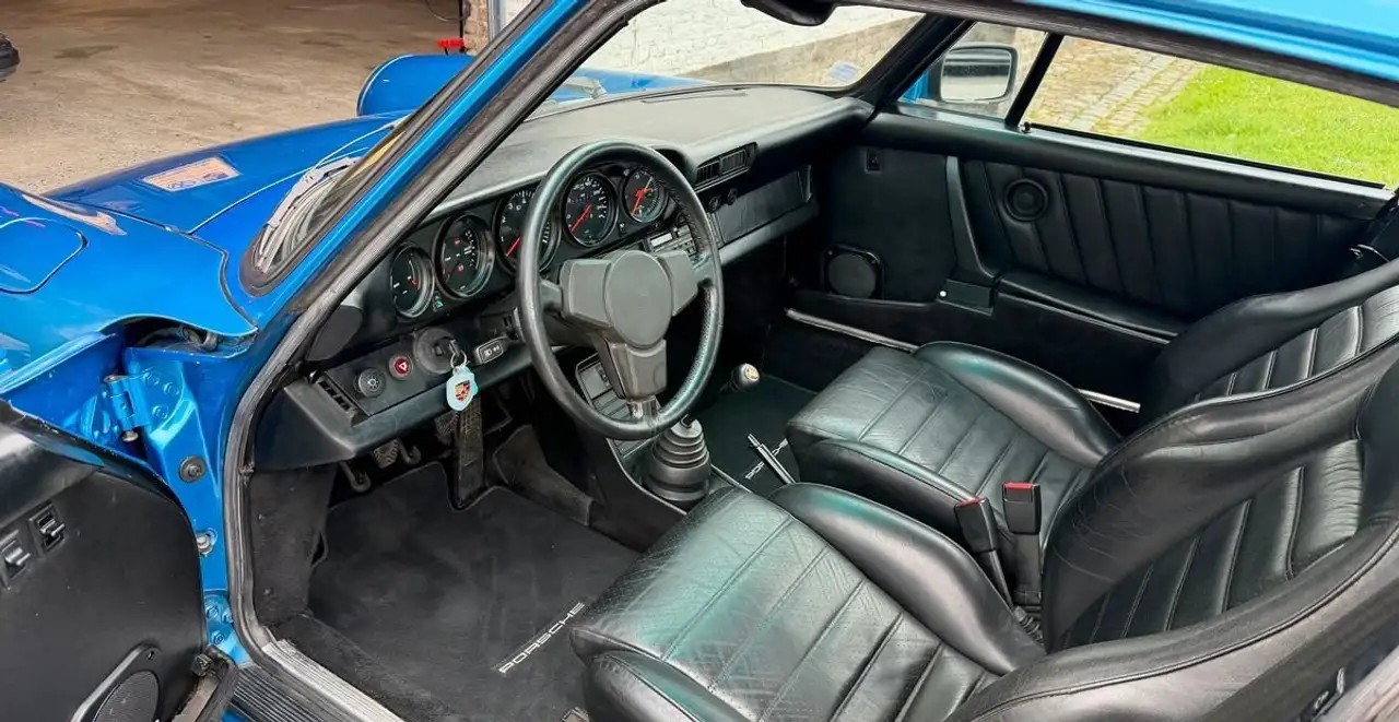 Porsche 911 Carrera 3.2 Bleu Minerva, foto 10