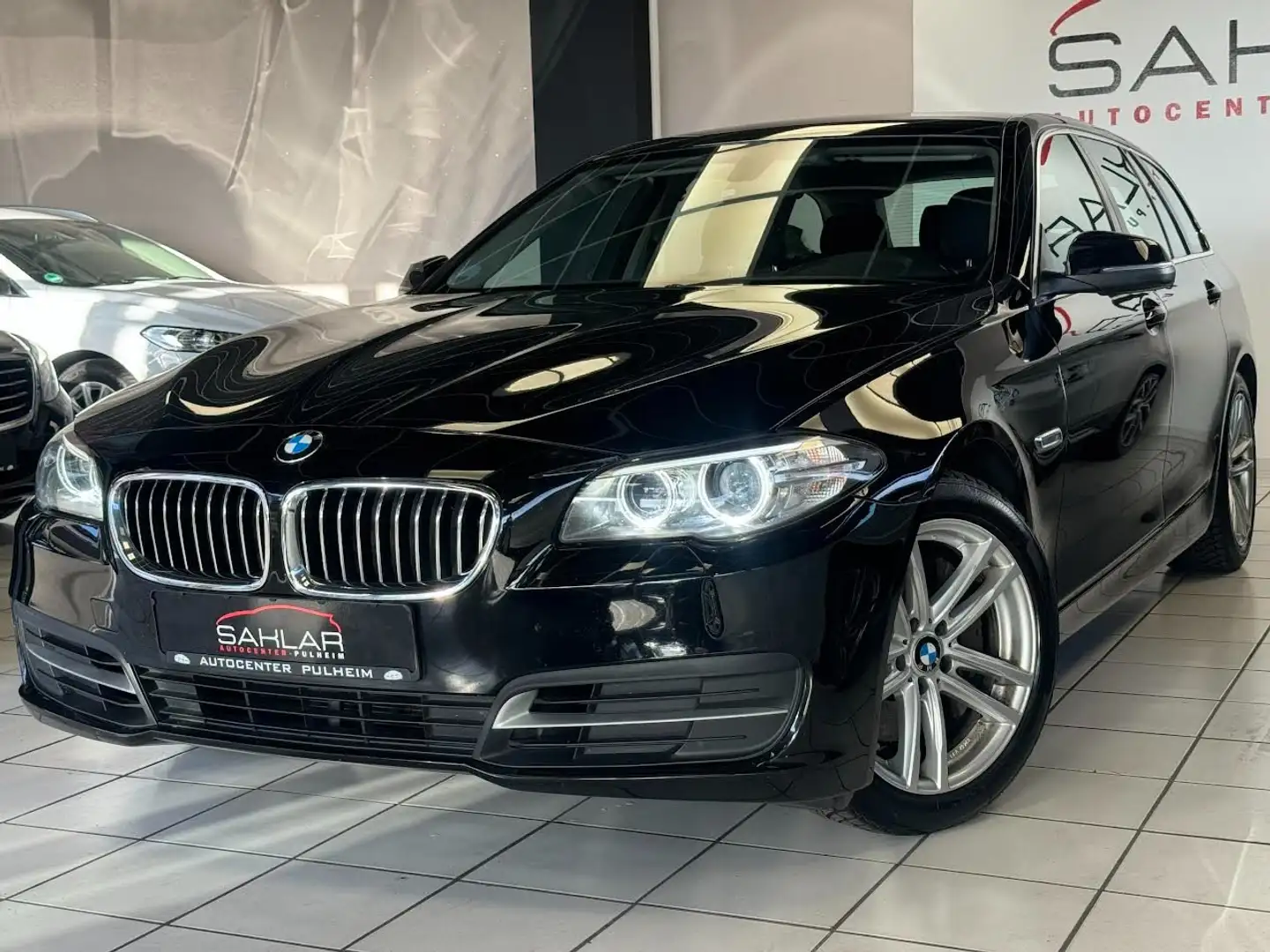 BMW 530 530 d°NAVI°KLIMAAUT°AHK°TÜV NEU° Negro - 1
